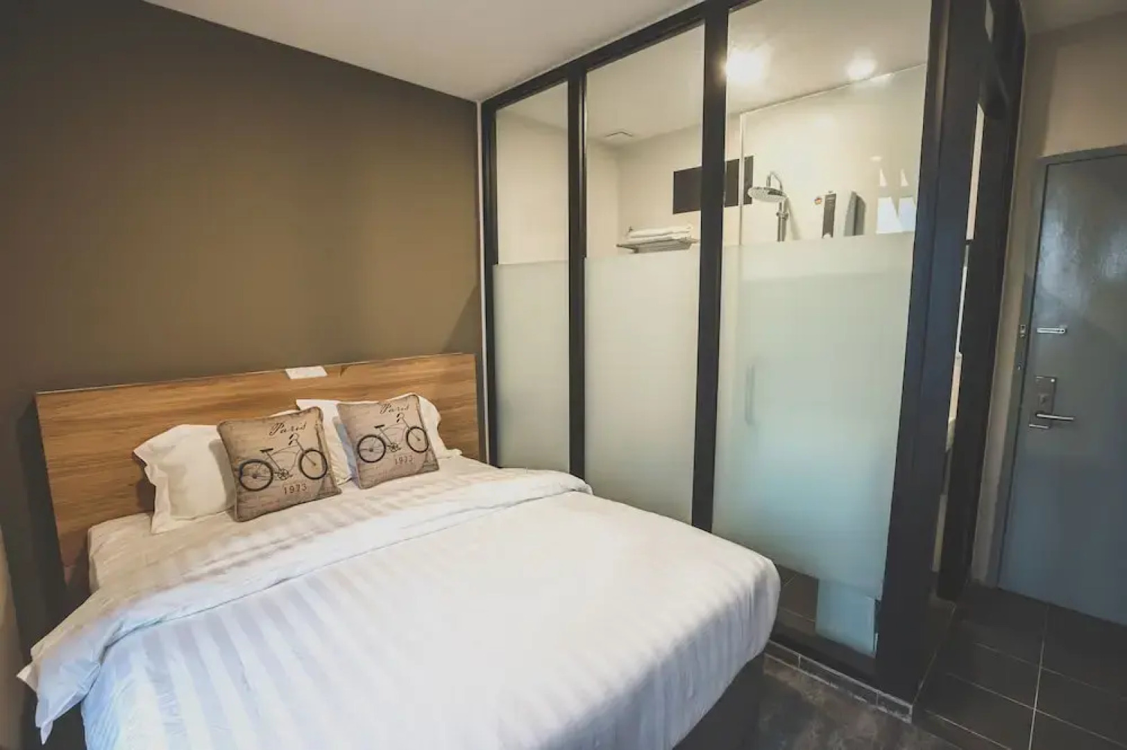 V3 Hotel & Residence Seri Alam