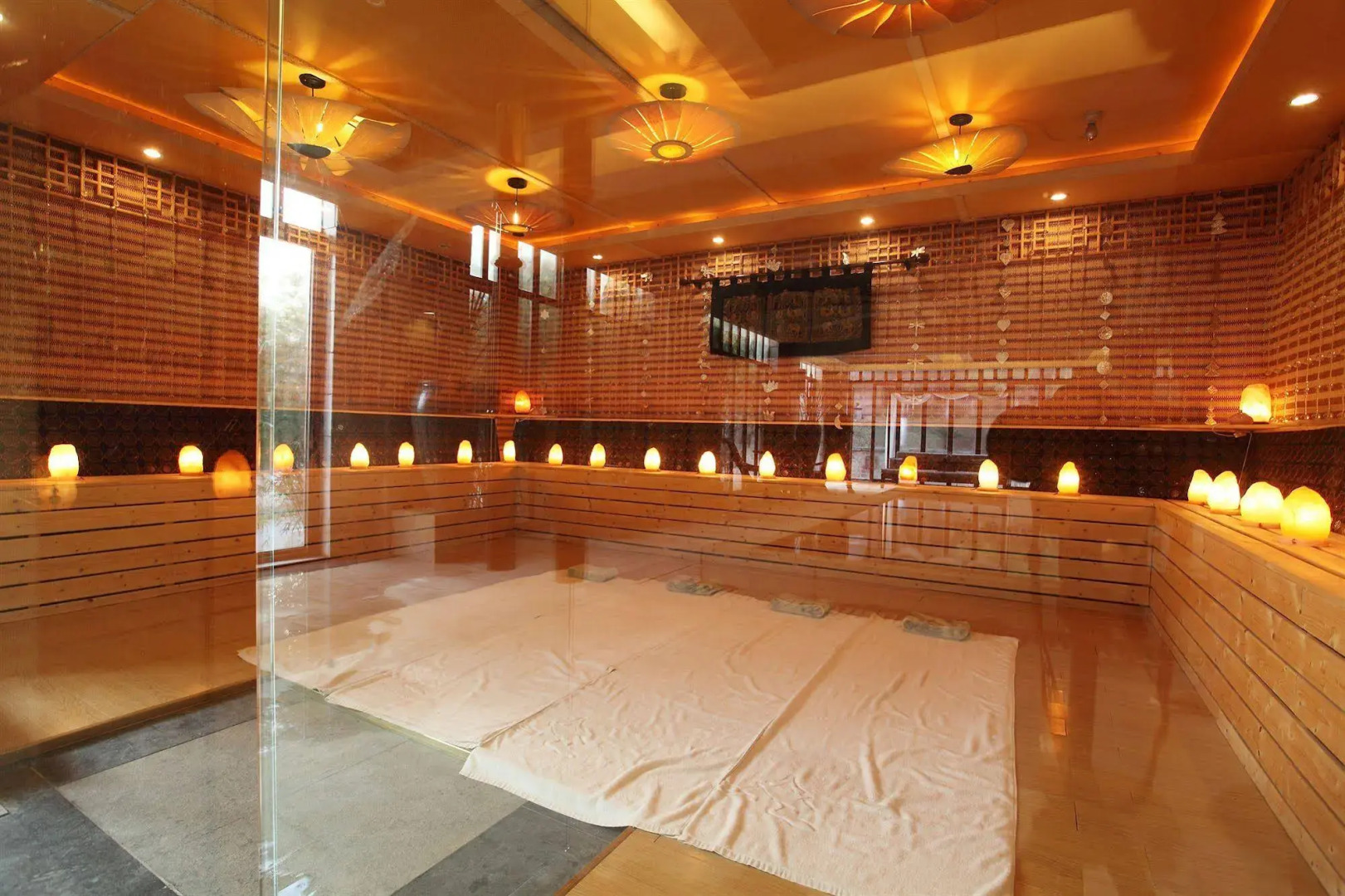 Nanjing Bali Yuanshu Vogue Hotspring Hotel