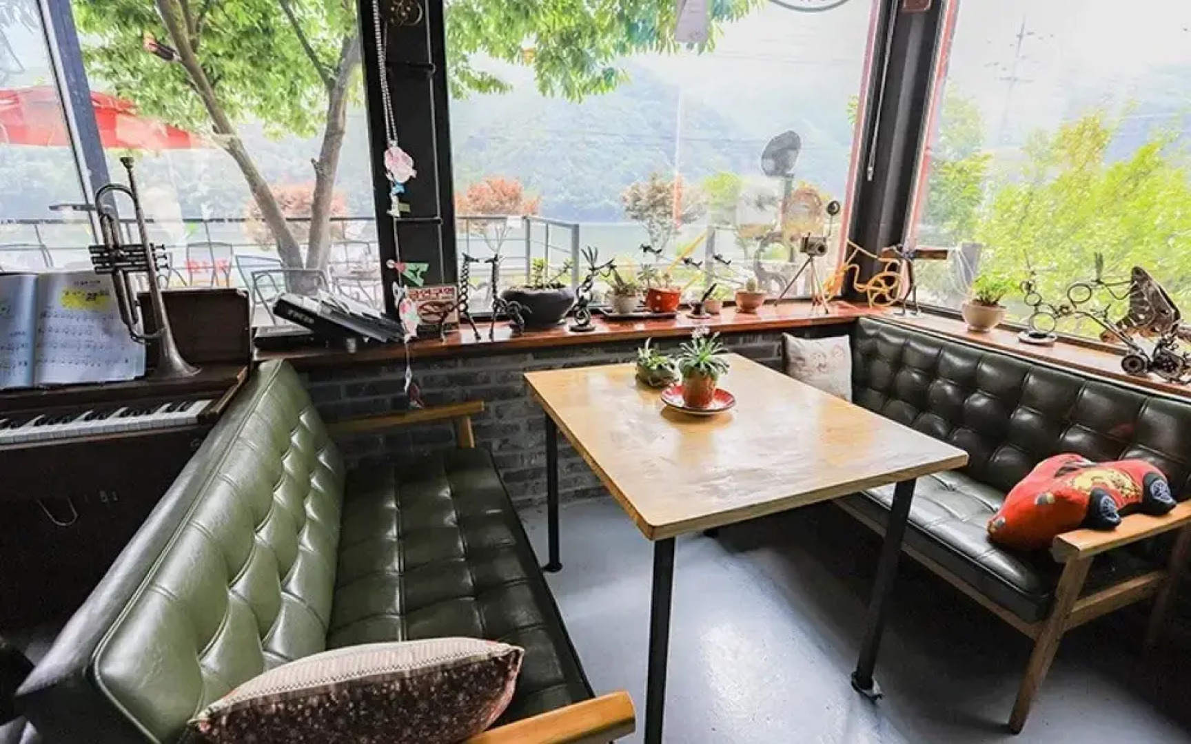 Muju Mulangae Pension