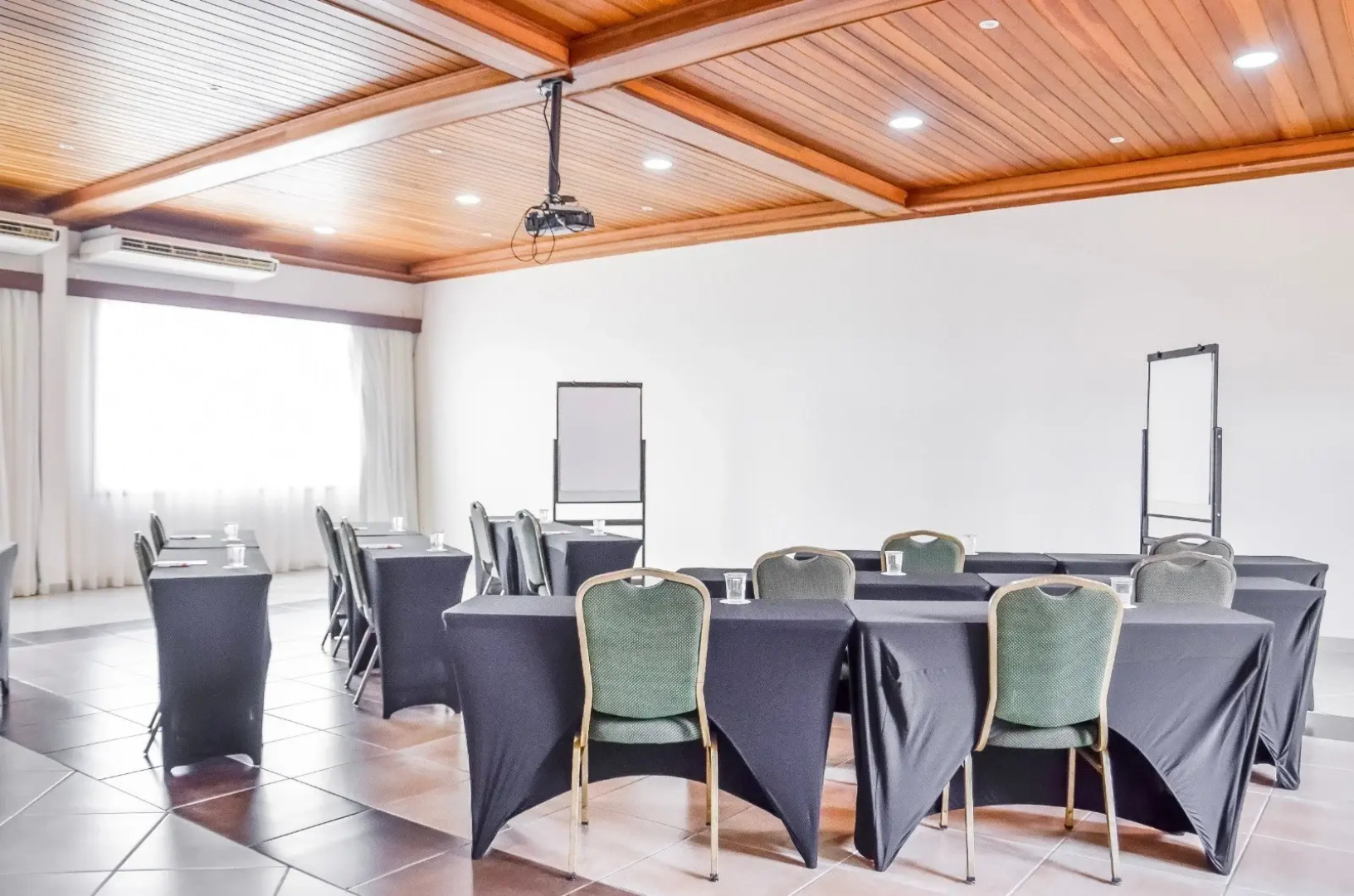 Guararema Parque Hotel