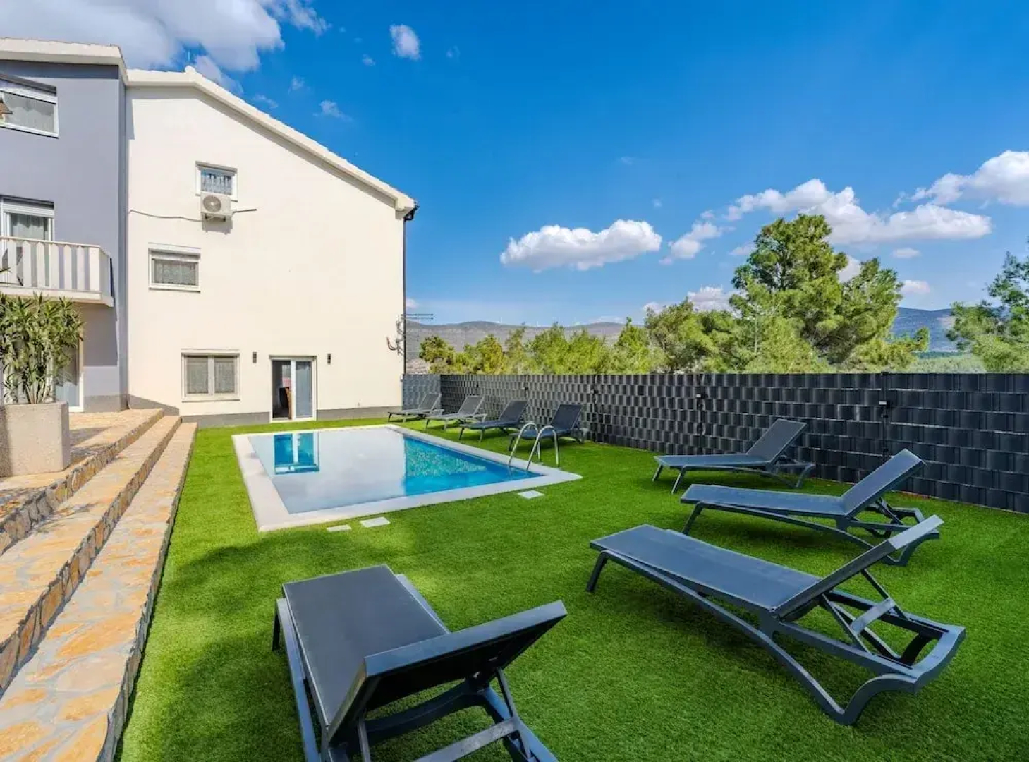 Villa Ivanovi Dvori