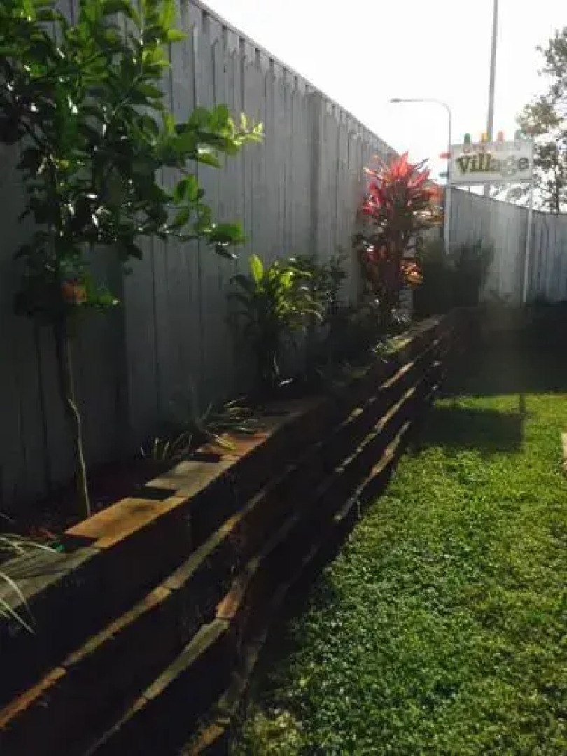 Gin Gin Village Motor Inn Motel