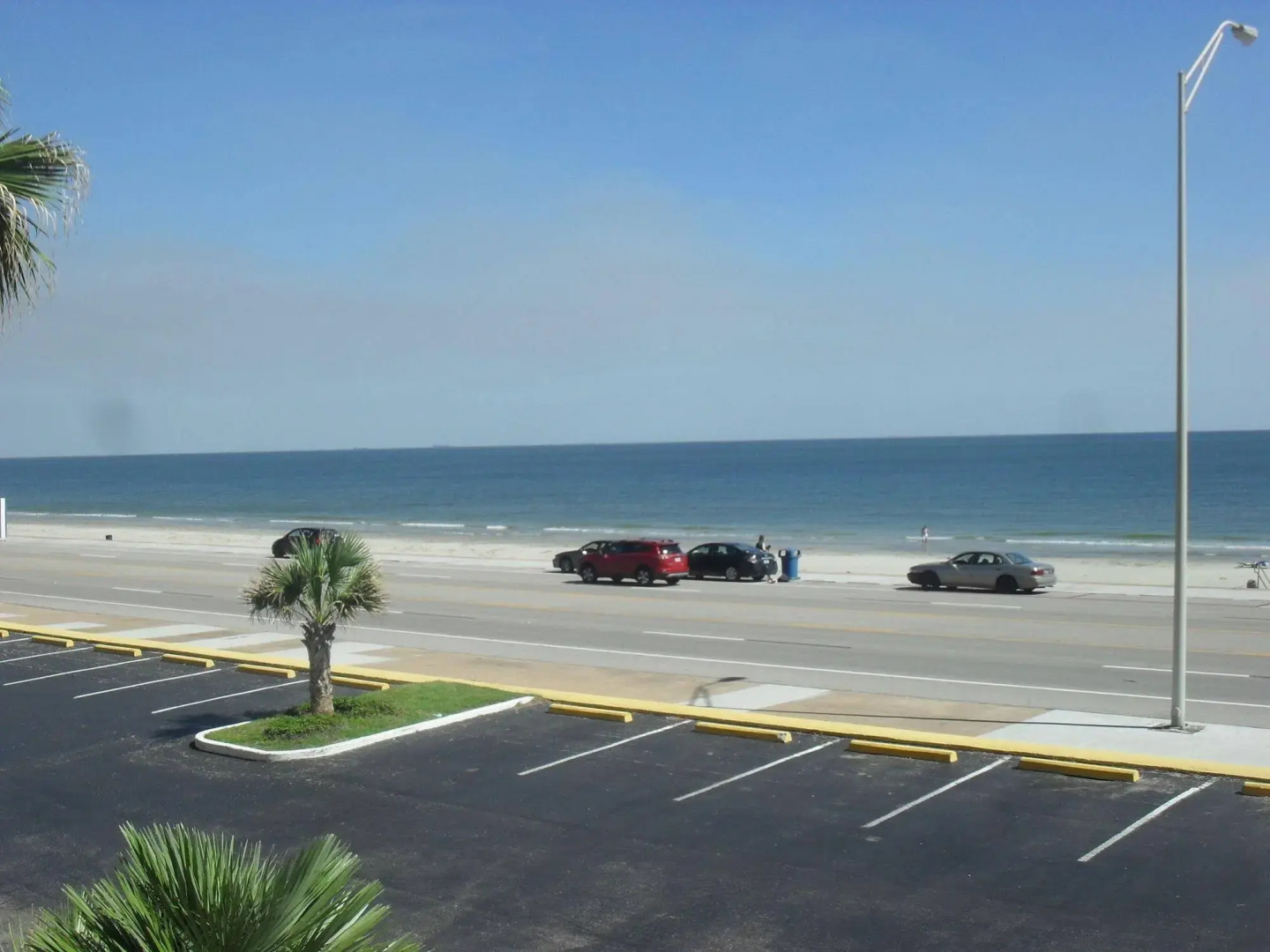 By The Sea Gulf View Deluxe Condo