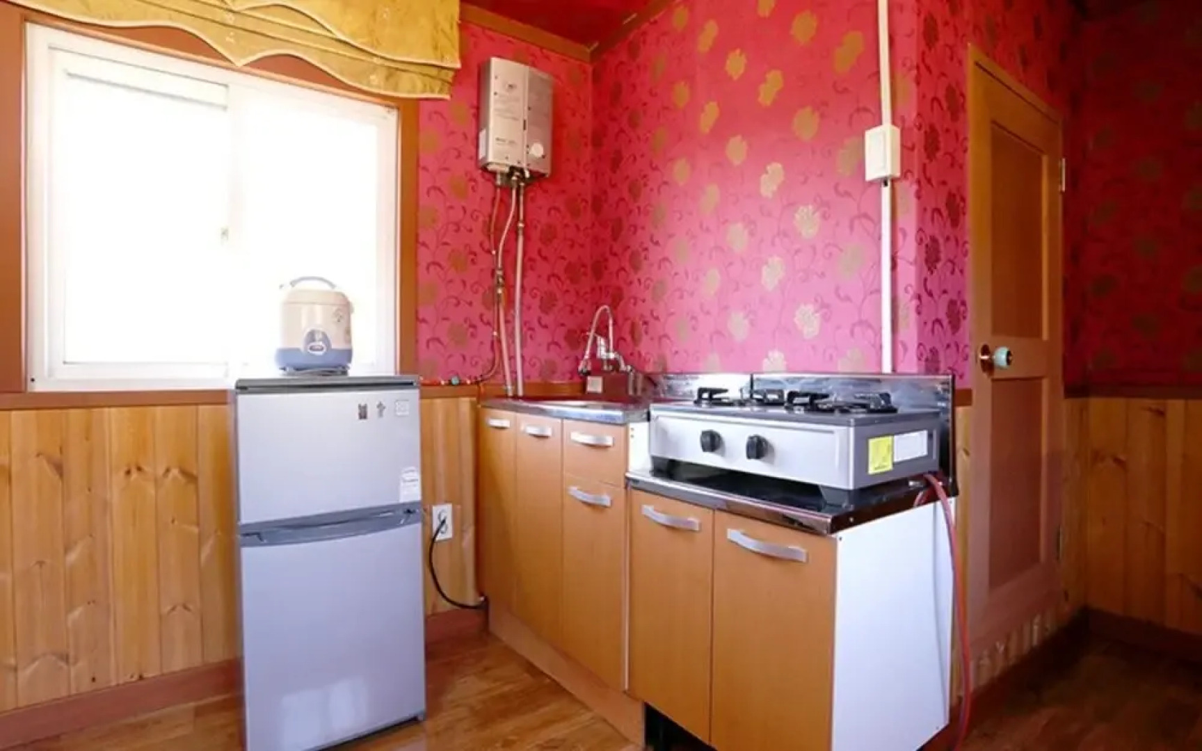 Baekdam Mountain Valley Pension