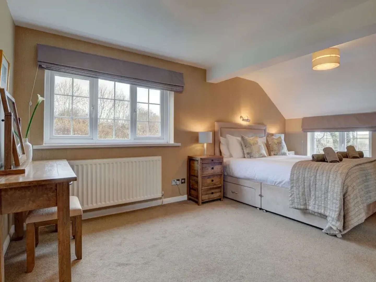 Spacious Holiday Home in Ilkerton With Garden