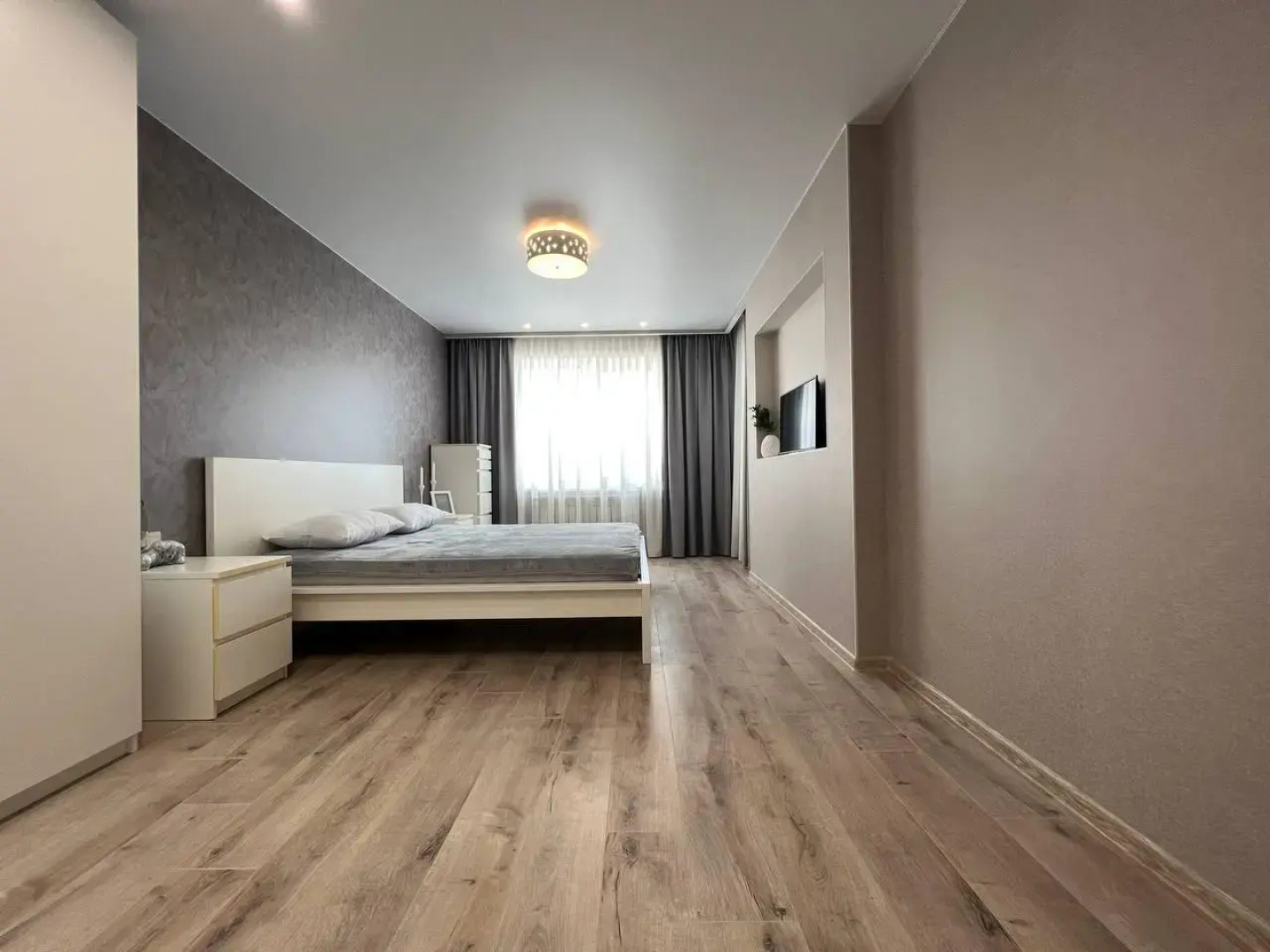 EasyRent Тухачевского,84