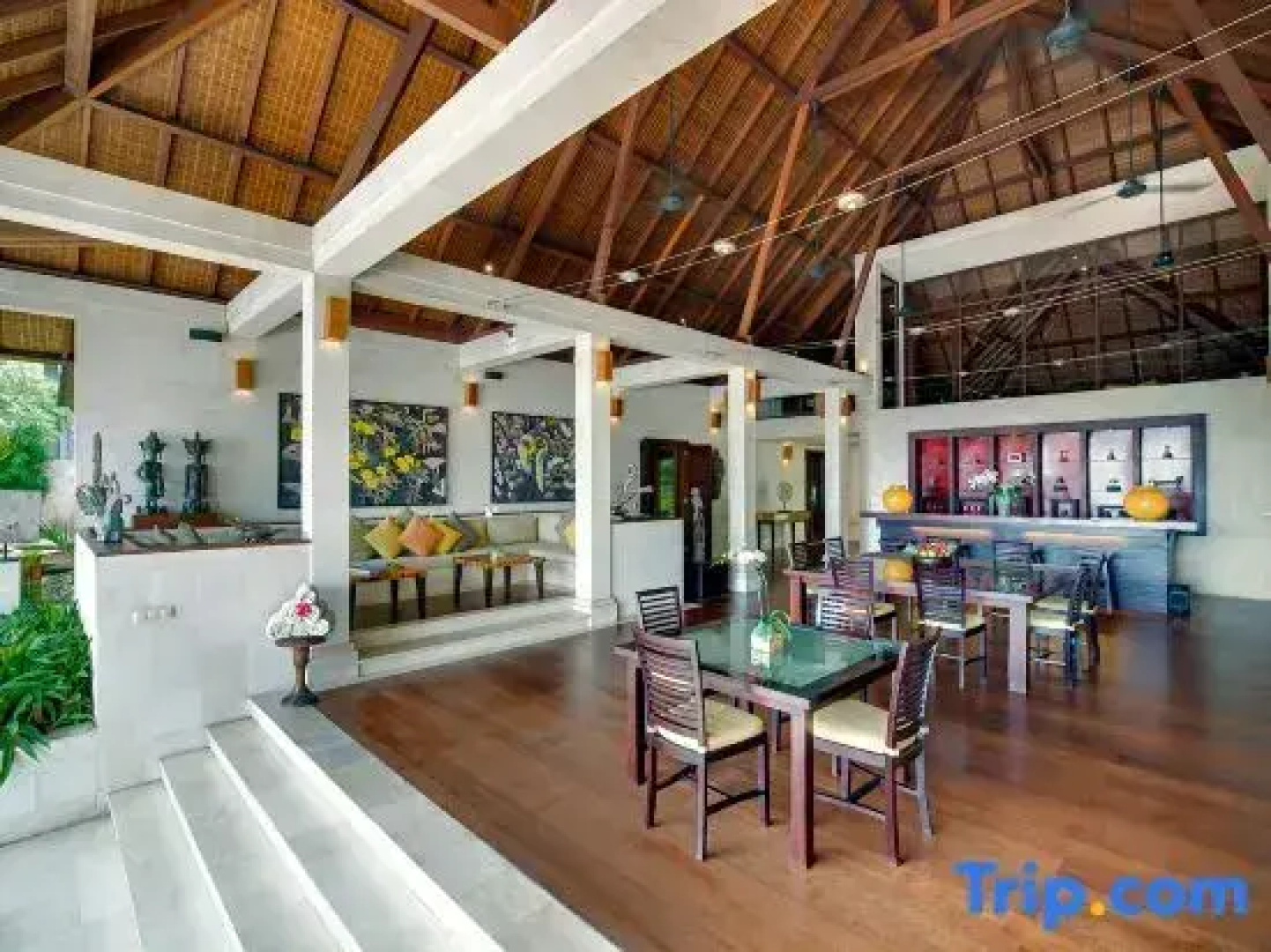 Villa Mandalay
