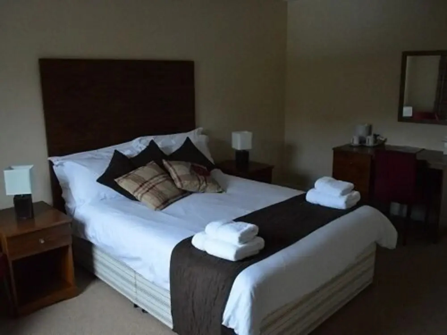 Lochailort Inn