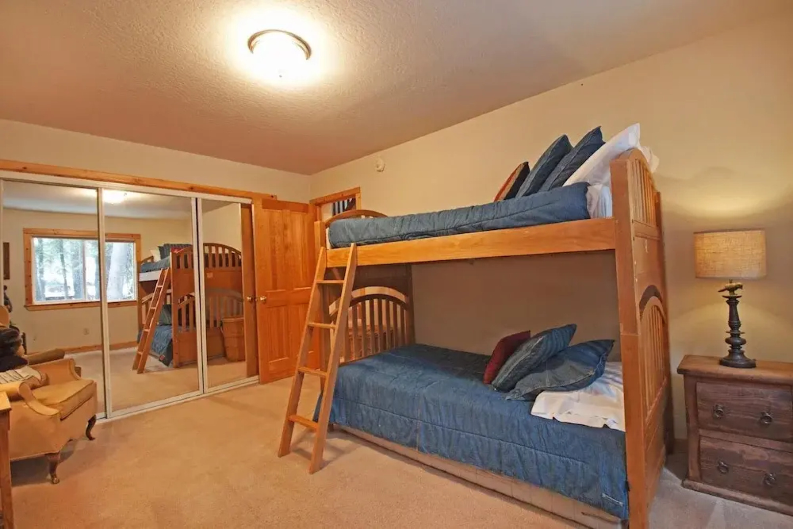 The Chalet Lani Home 799 3 Bedrooms 2 Bathrooms Home