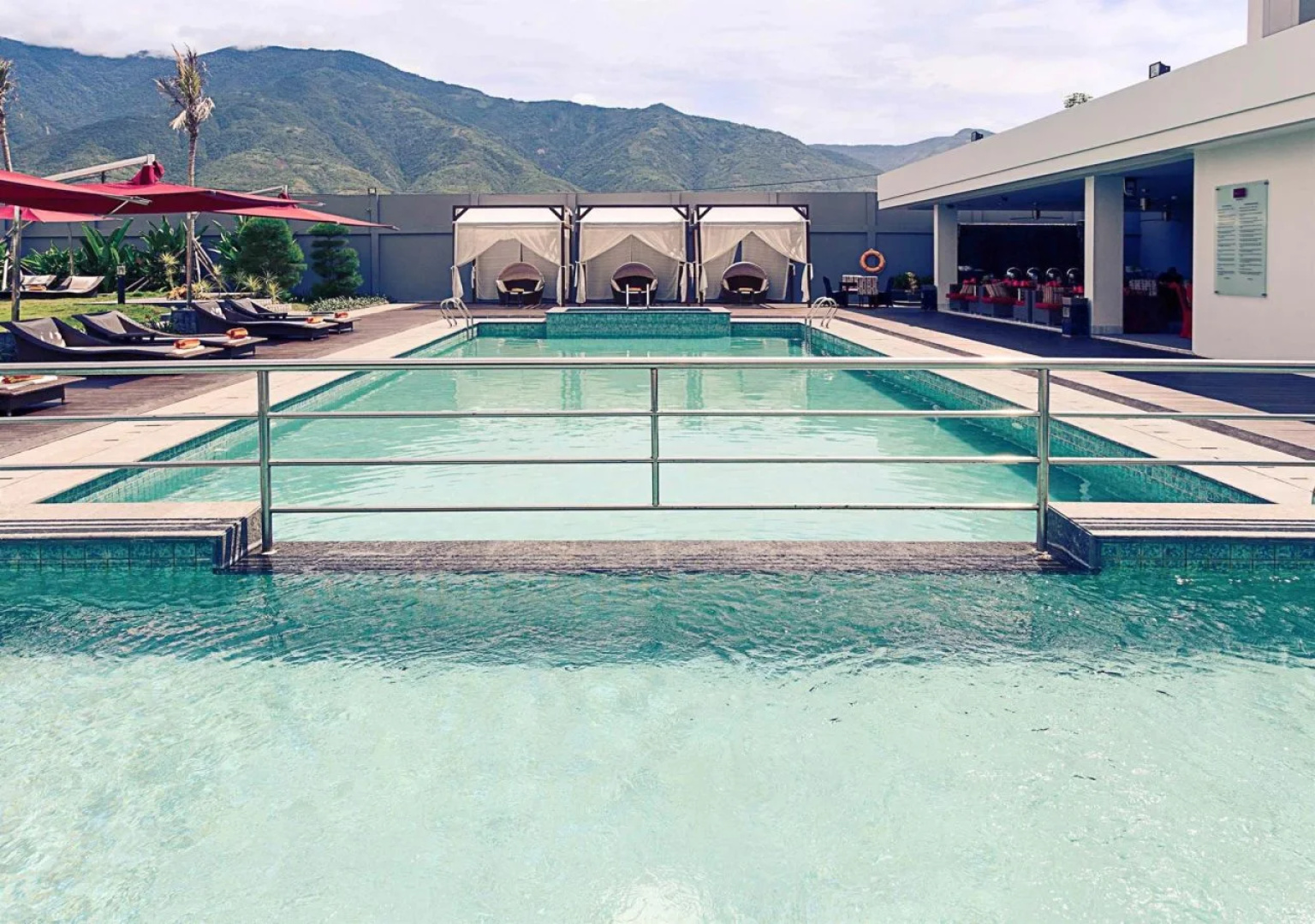 Mercure Palu