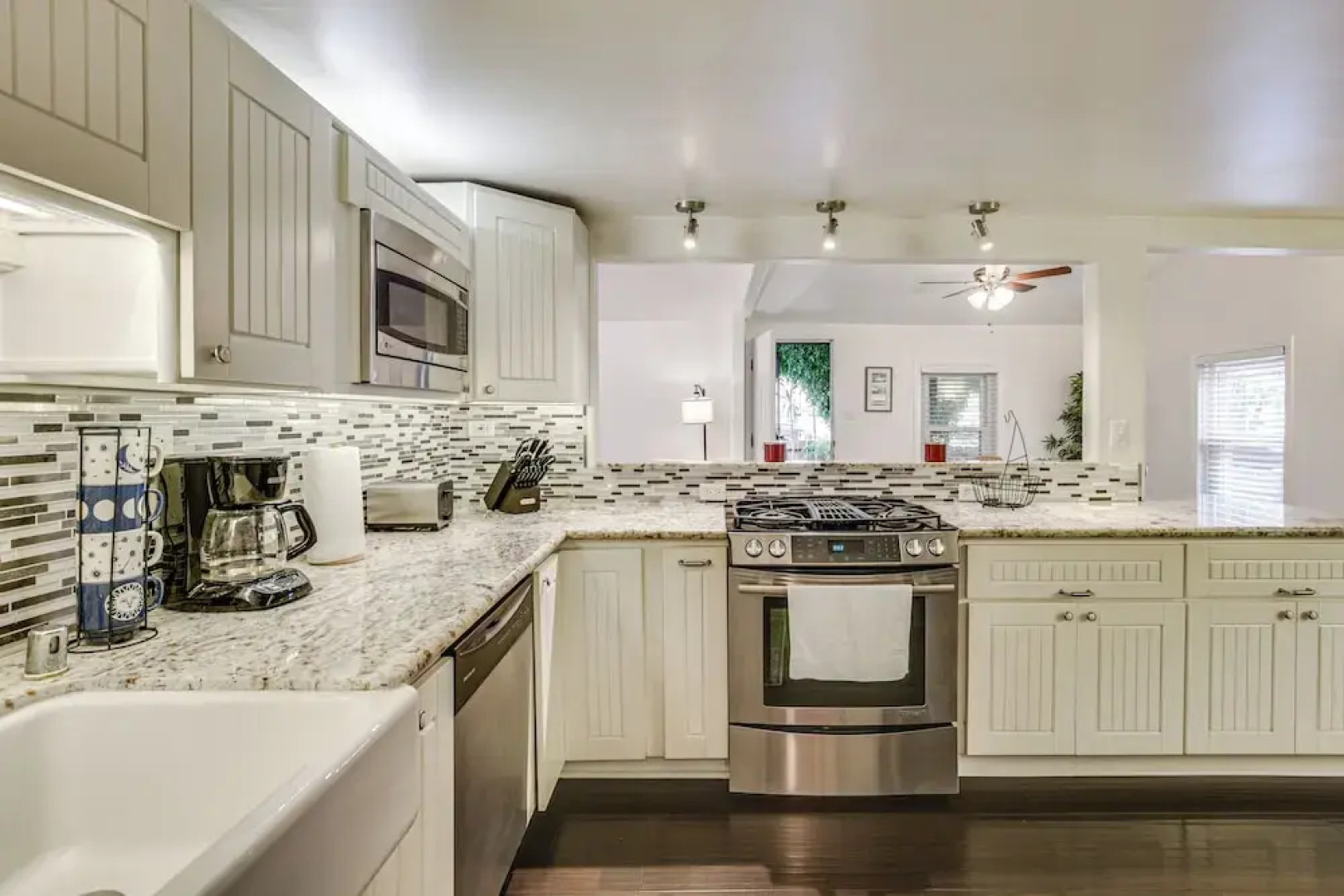 2 Mi to Ocean: Pet-friendly Imperial Beach Retreat