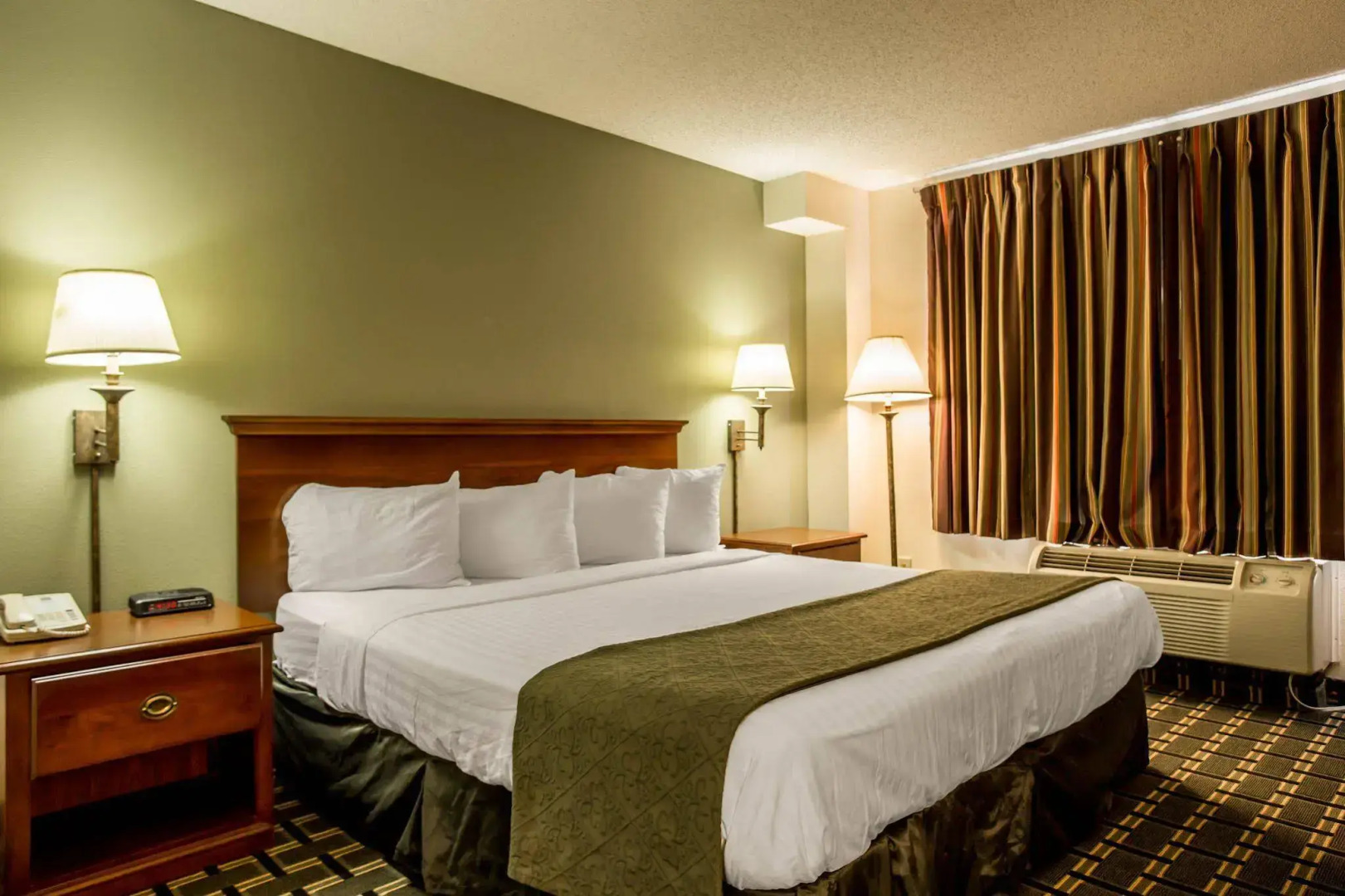 Quality Inn Huntersville near Lake Norman