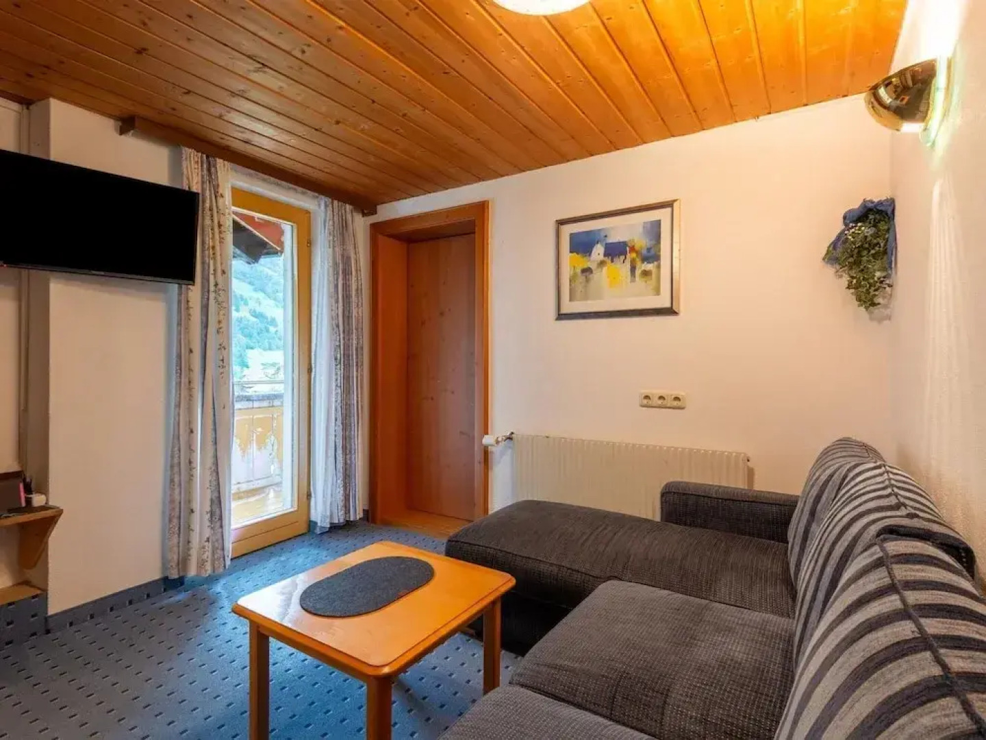 Wonderful Apartment With Panoramic Views