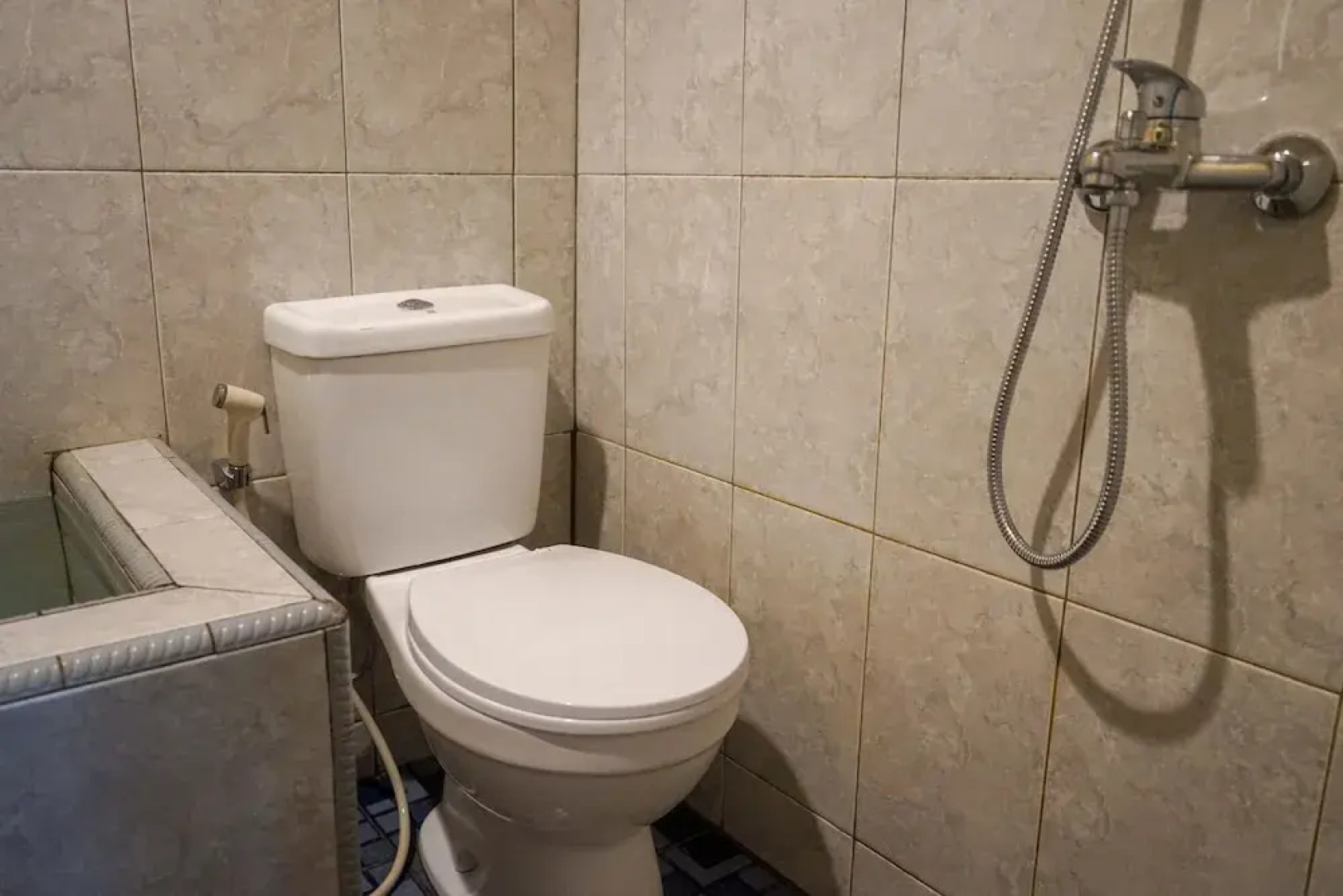 Hotel Jatimas by OYO Rooms