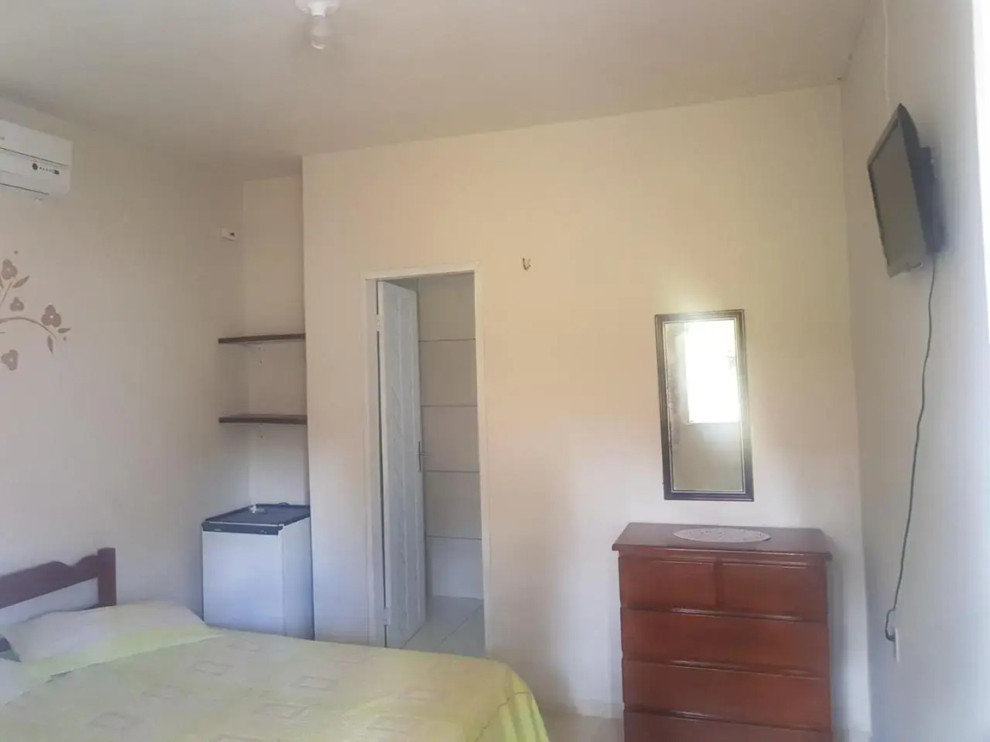 Pousada e Restaurante Sombra dos Coqueiros