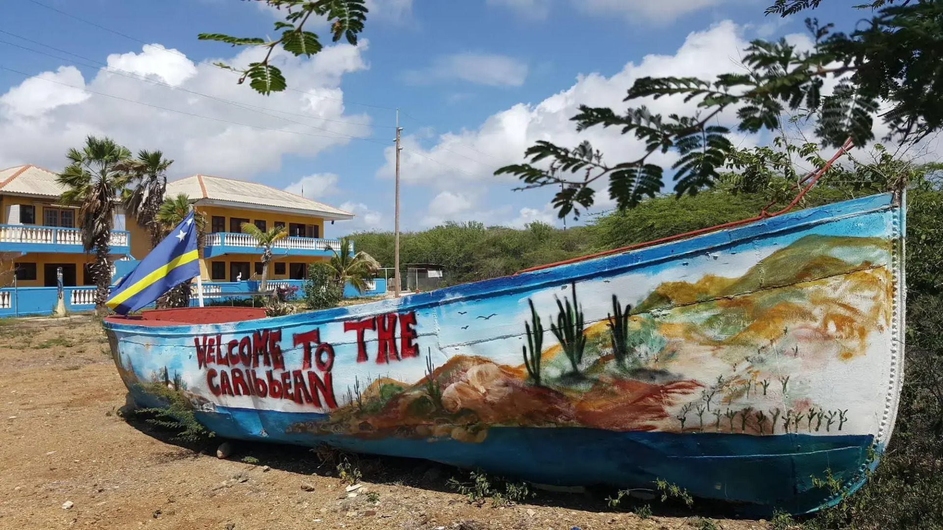 Sea Horizon Apartments (across from Mambo Beach)
