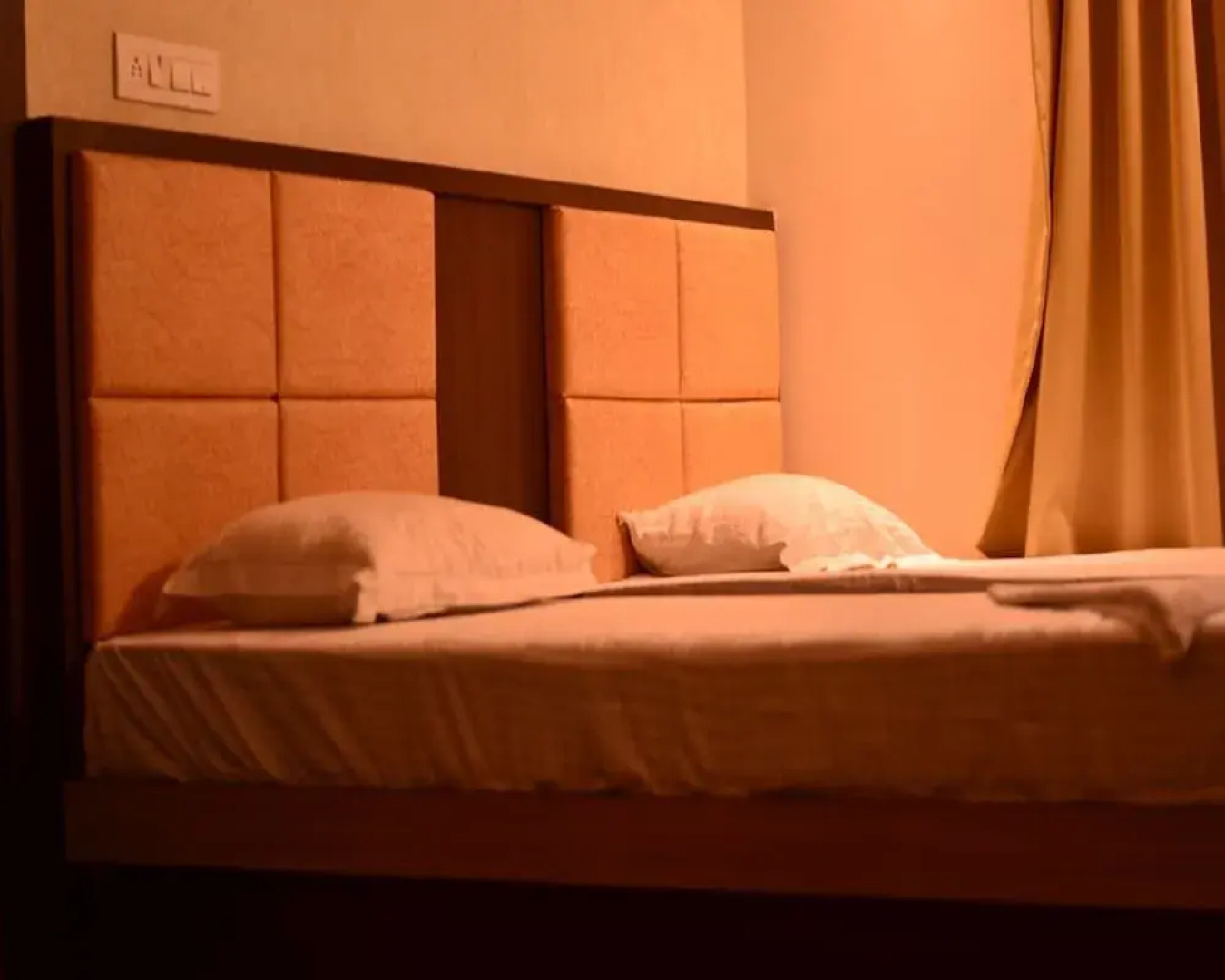 Rajnandini Hotel and Banquet