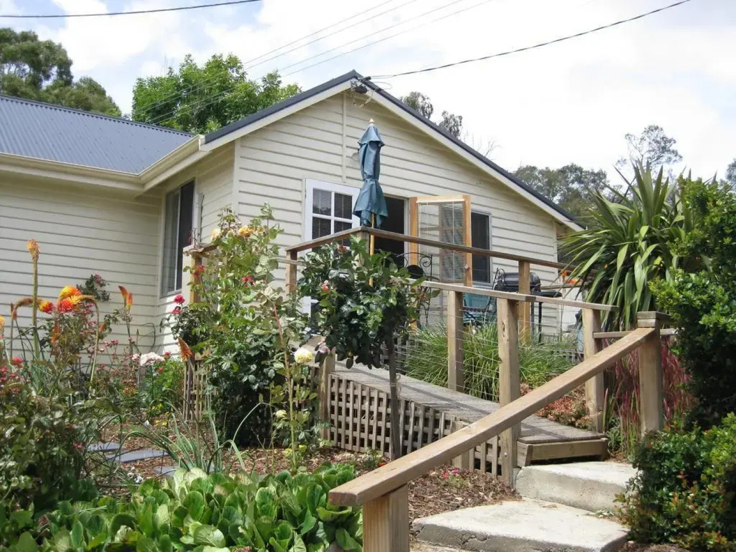 Trevallyn House B & B