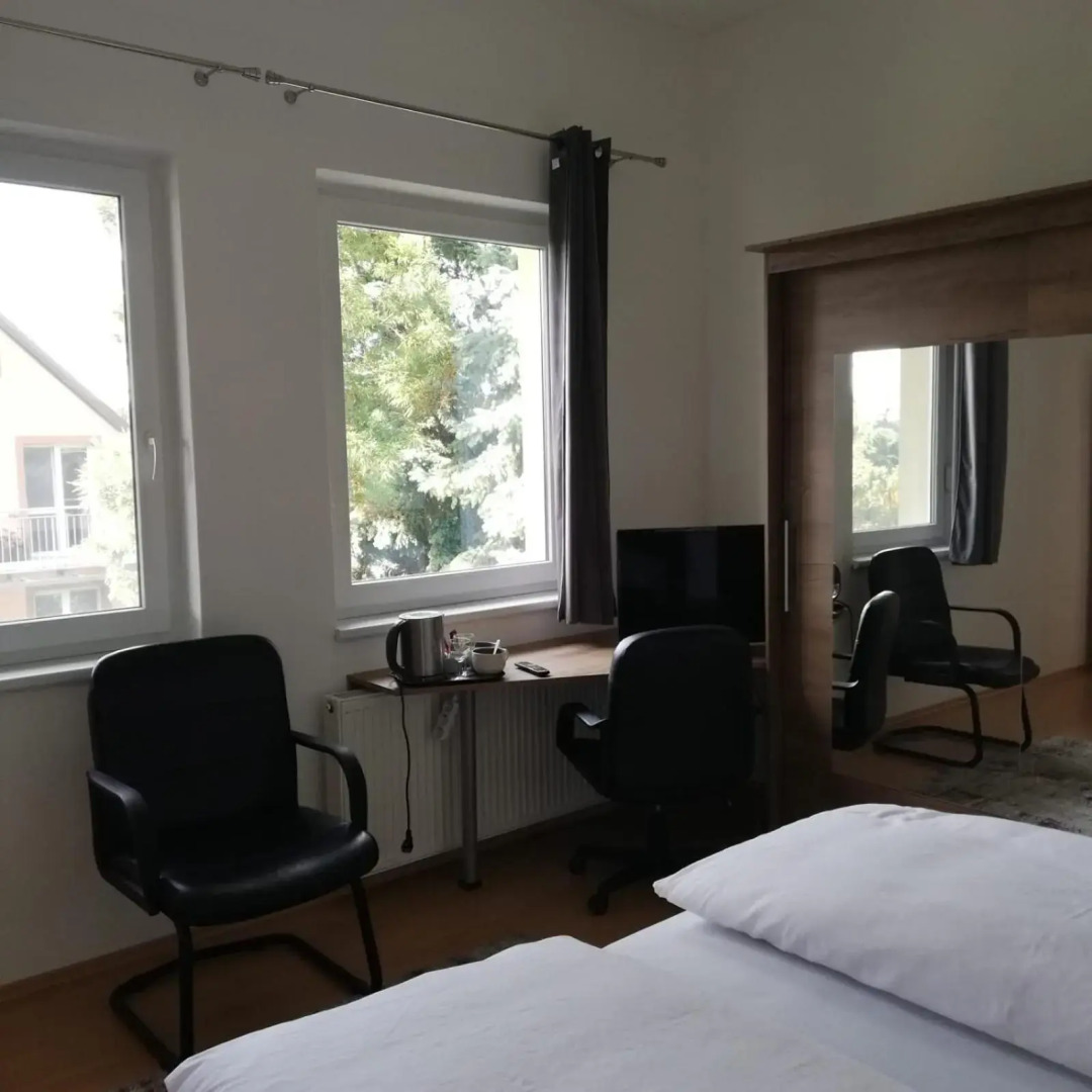 Rezident consult s.r.o.