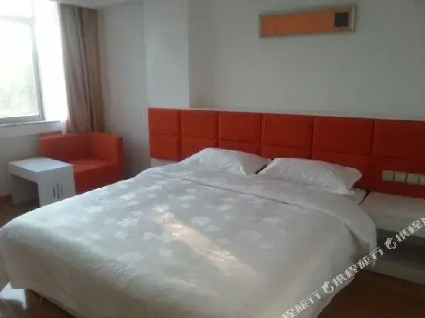 Rui Jing Li Jiang Fashion Hotel