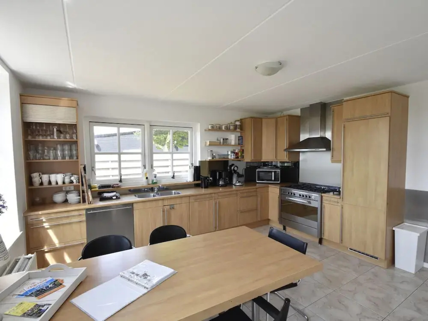 Dutch Farmhouse for 12 People in Picturesque Schoorl With Views Across the Dunes