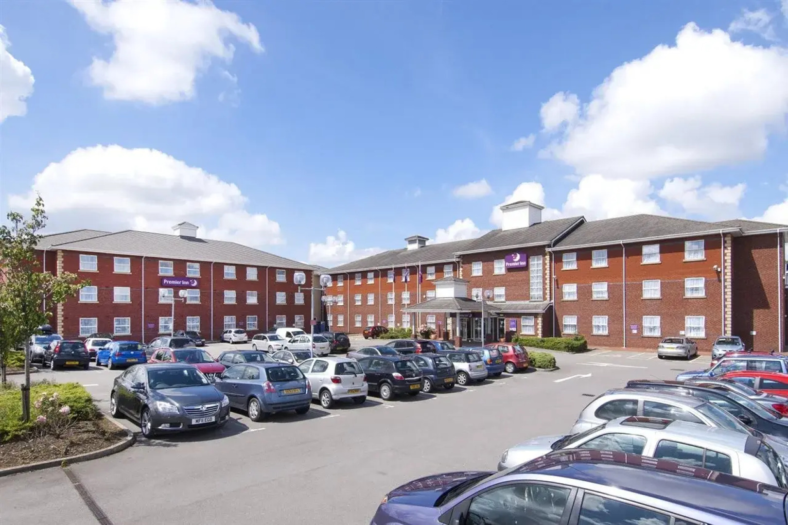 Premier Inn Bolton - Stadium/Arena