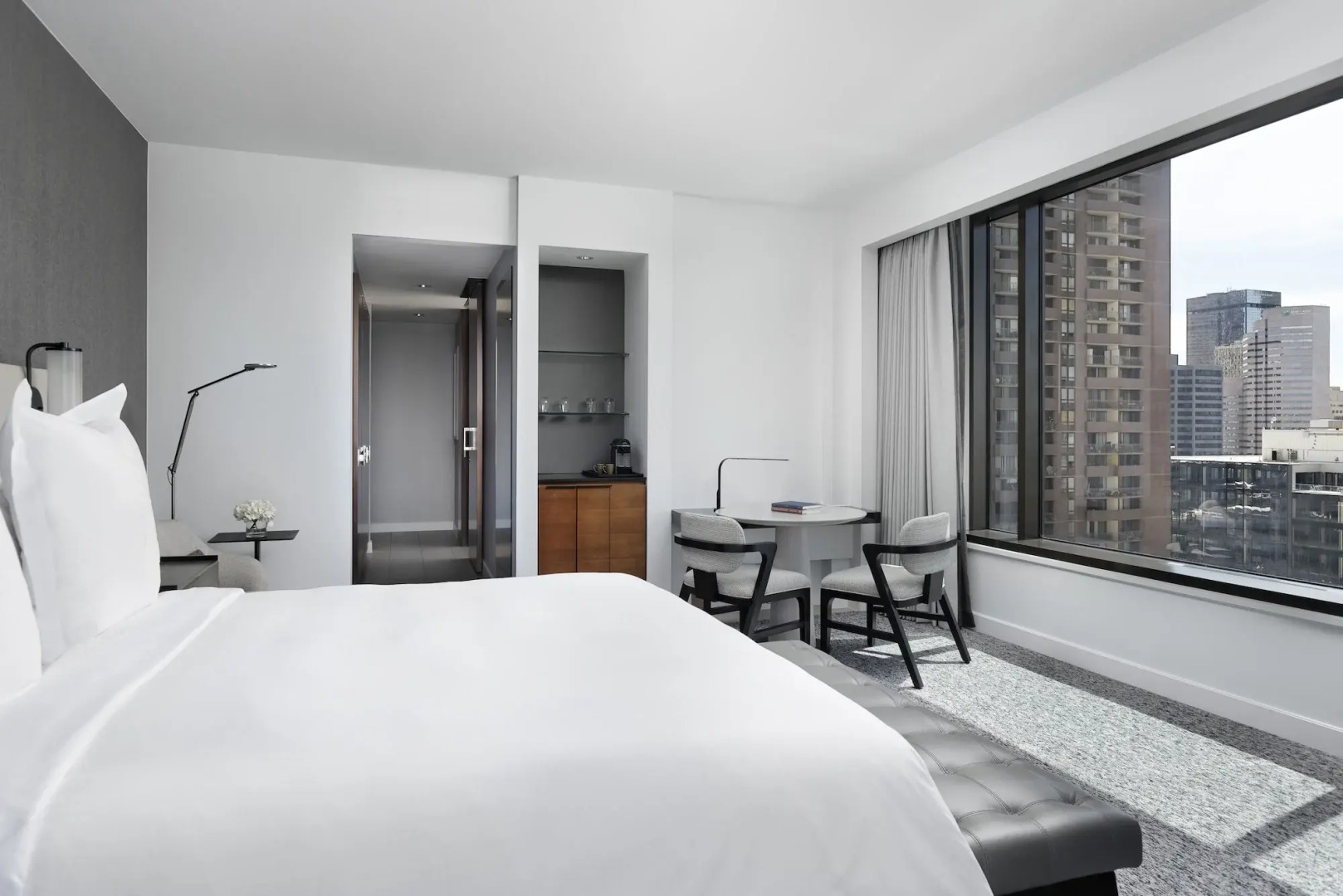 Отель Four Seasons Denver