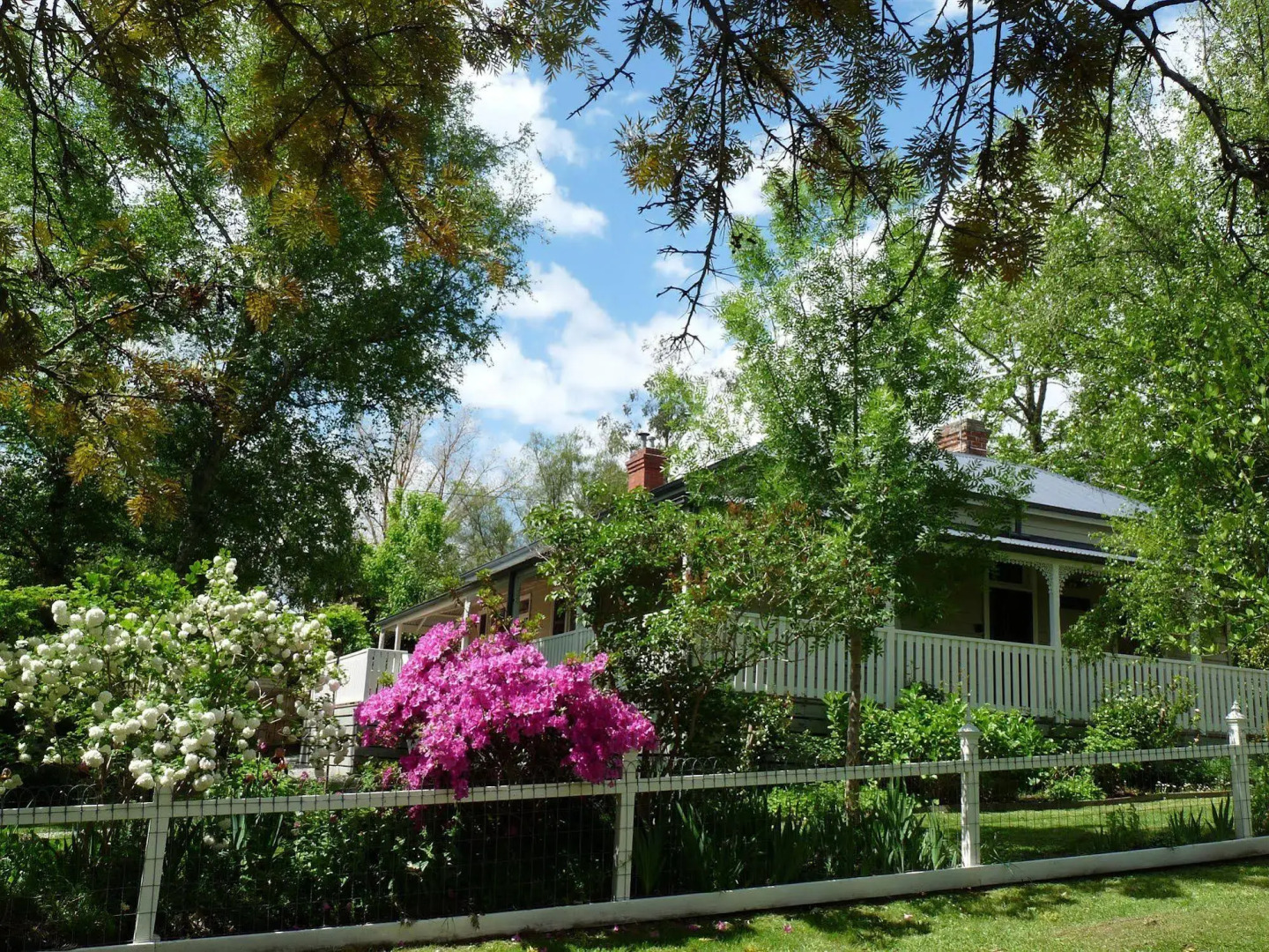 Brentwood Accommodation