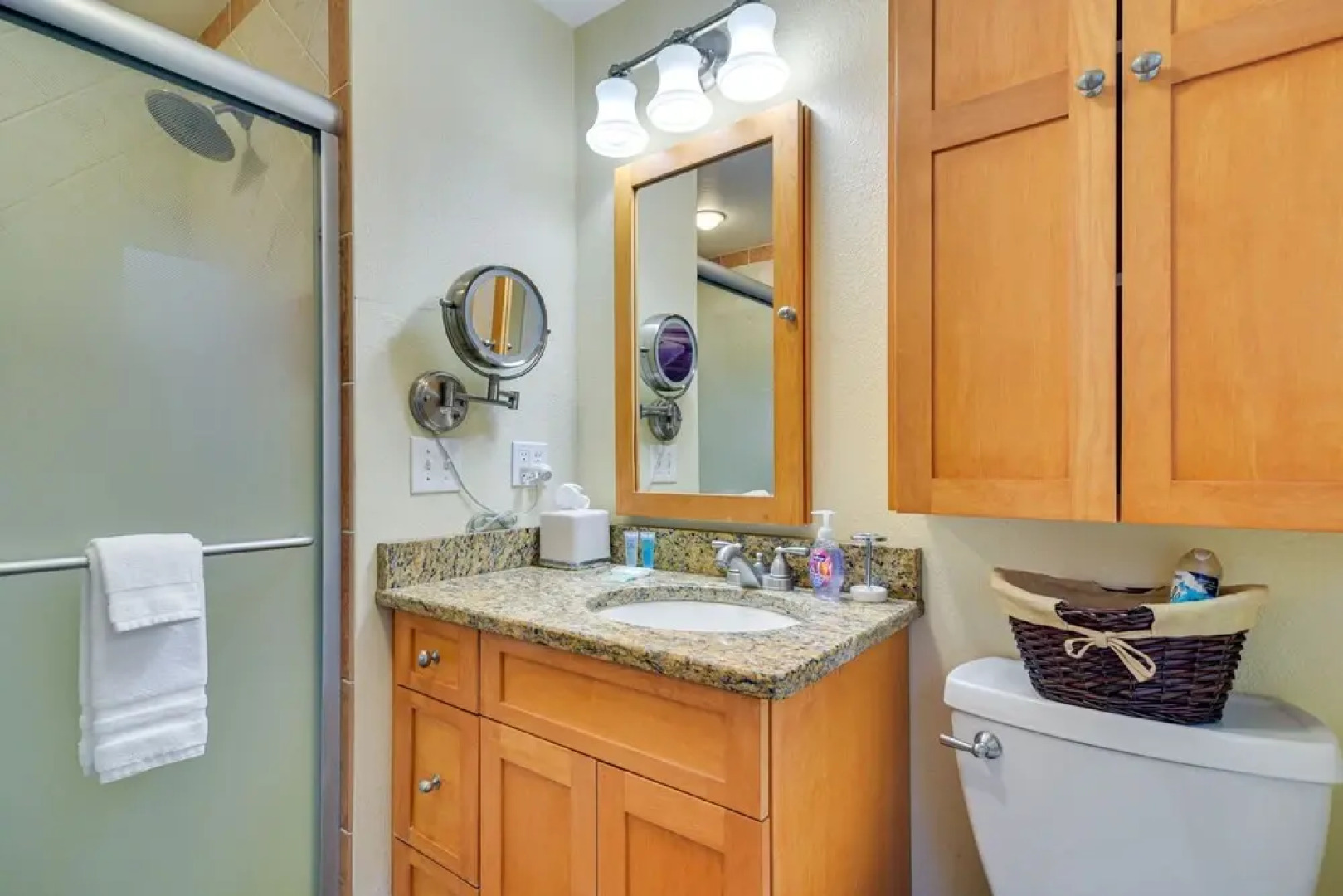 Private Pool, Slide & Treehouse: Largo Retreat