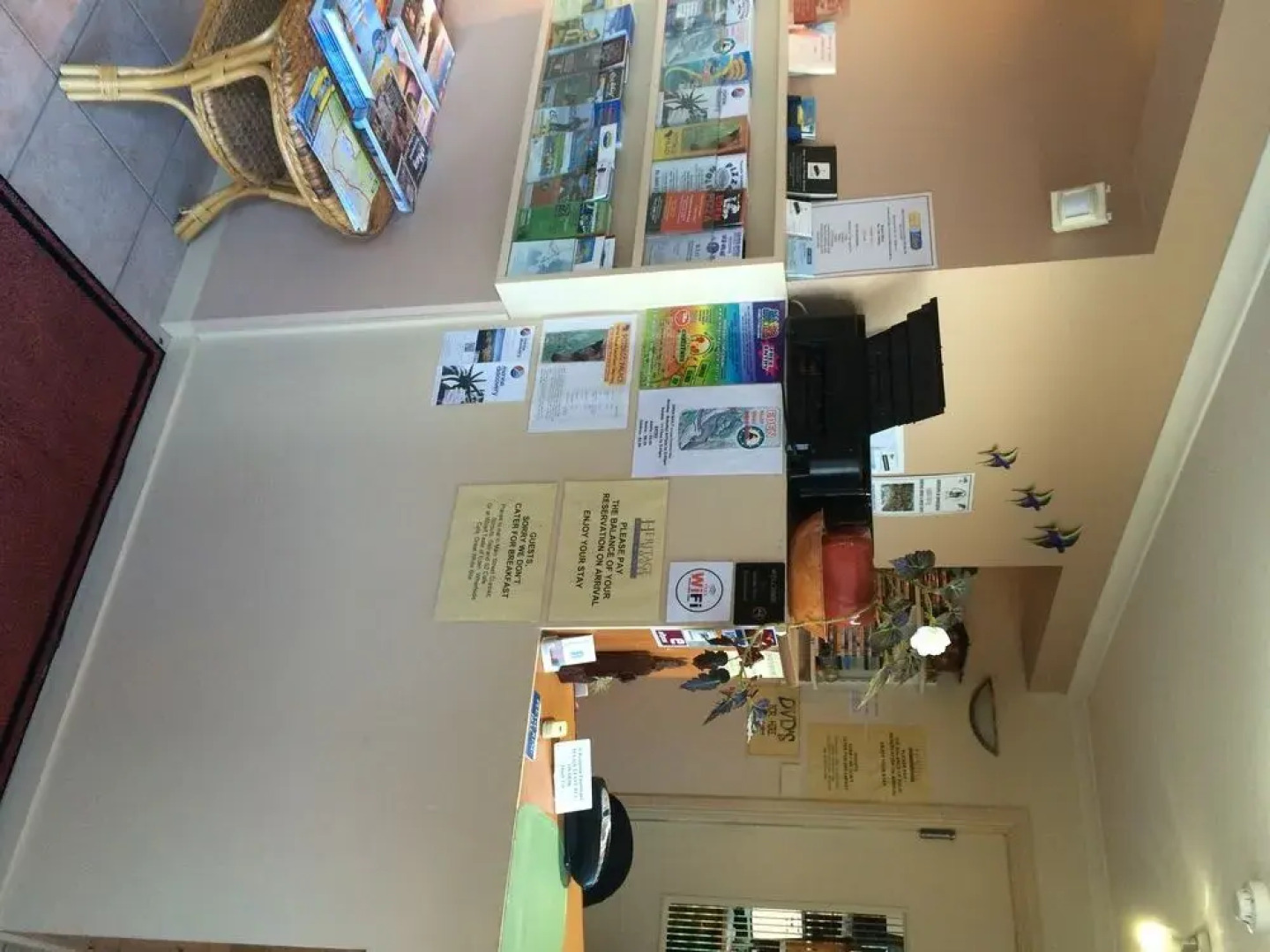 Heritage House Motel & Units