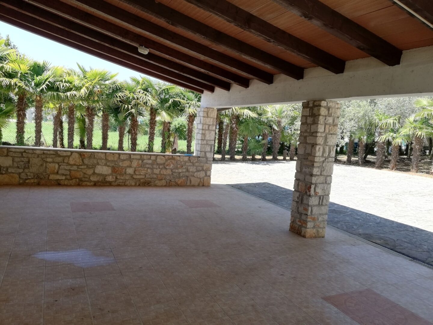 Villa Valeta 500 Meters From the Beach