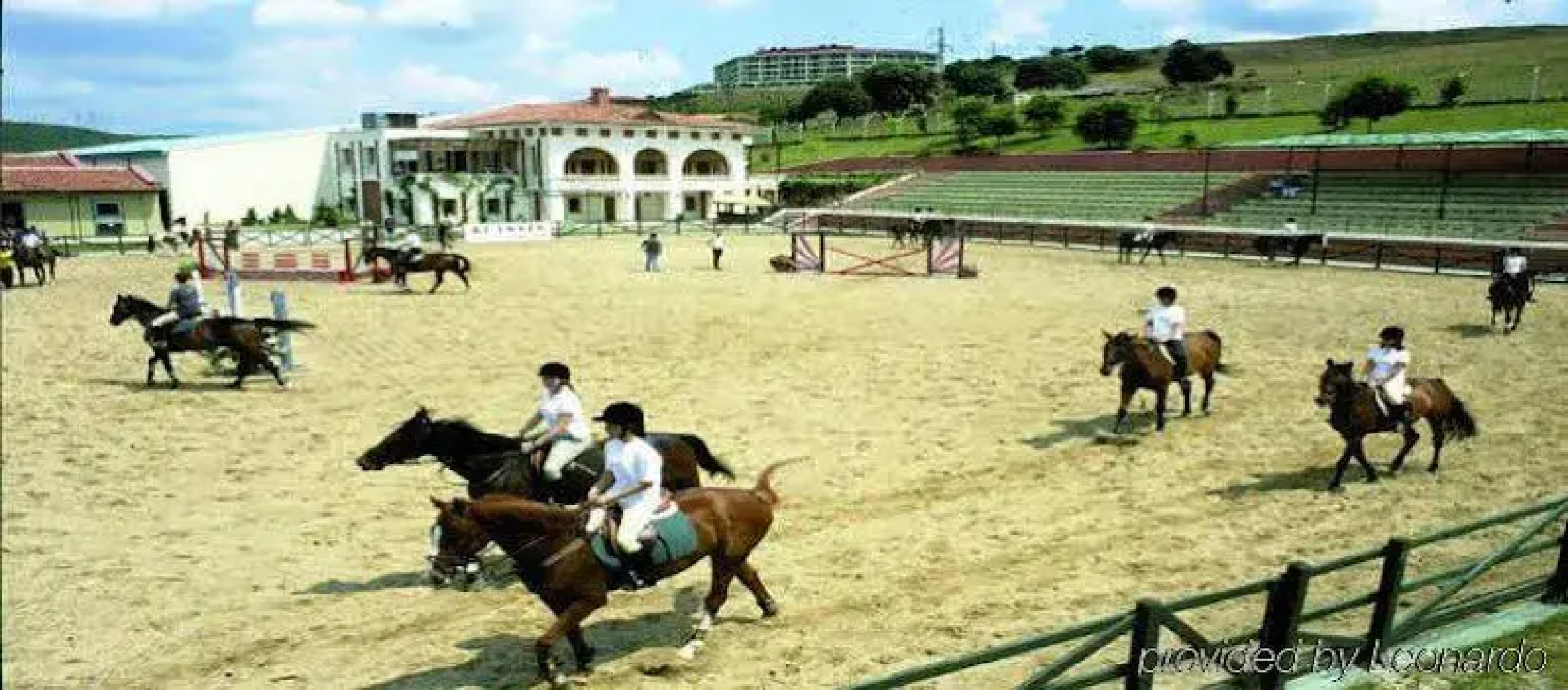 Klassis Golf & Country Club