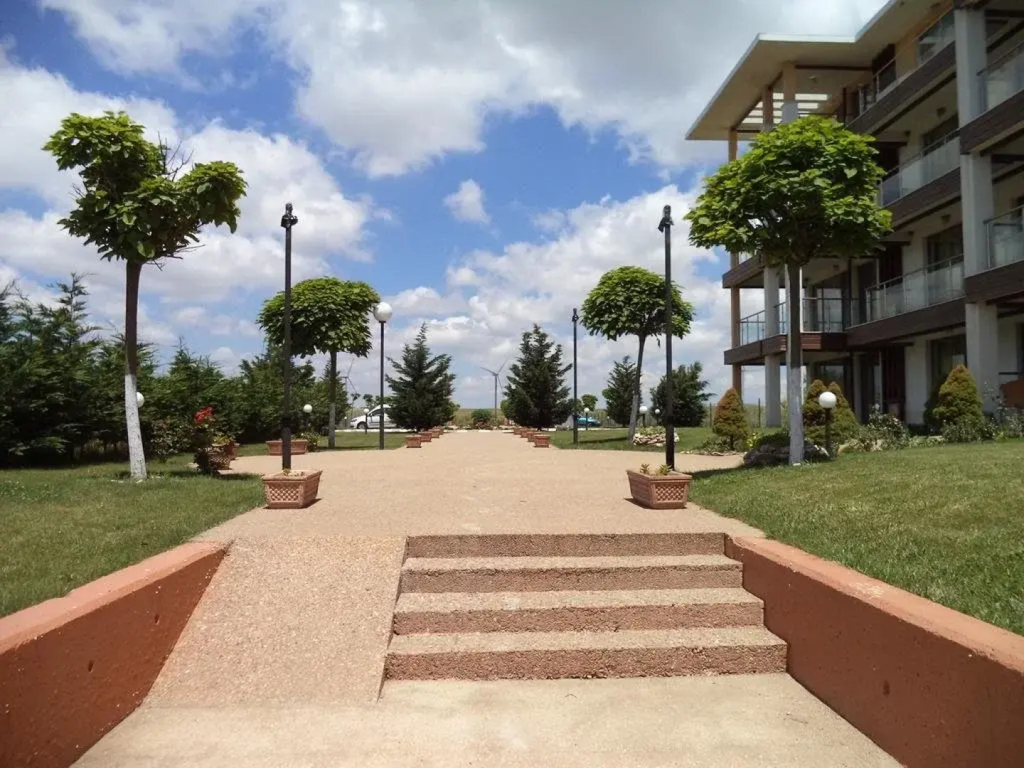 July Morning Seaside Resort