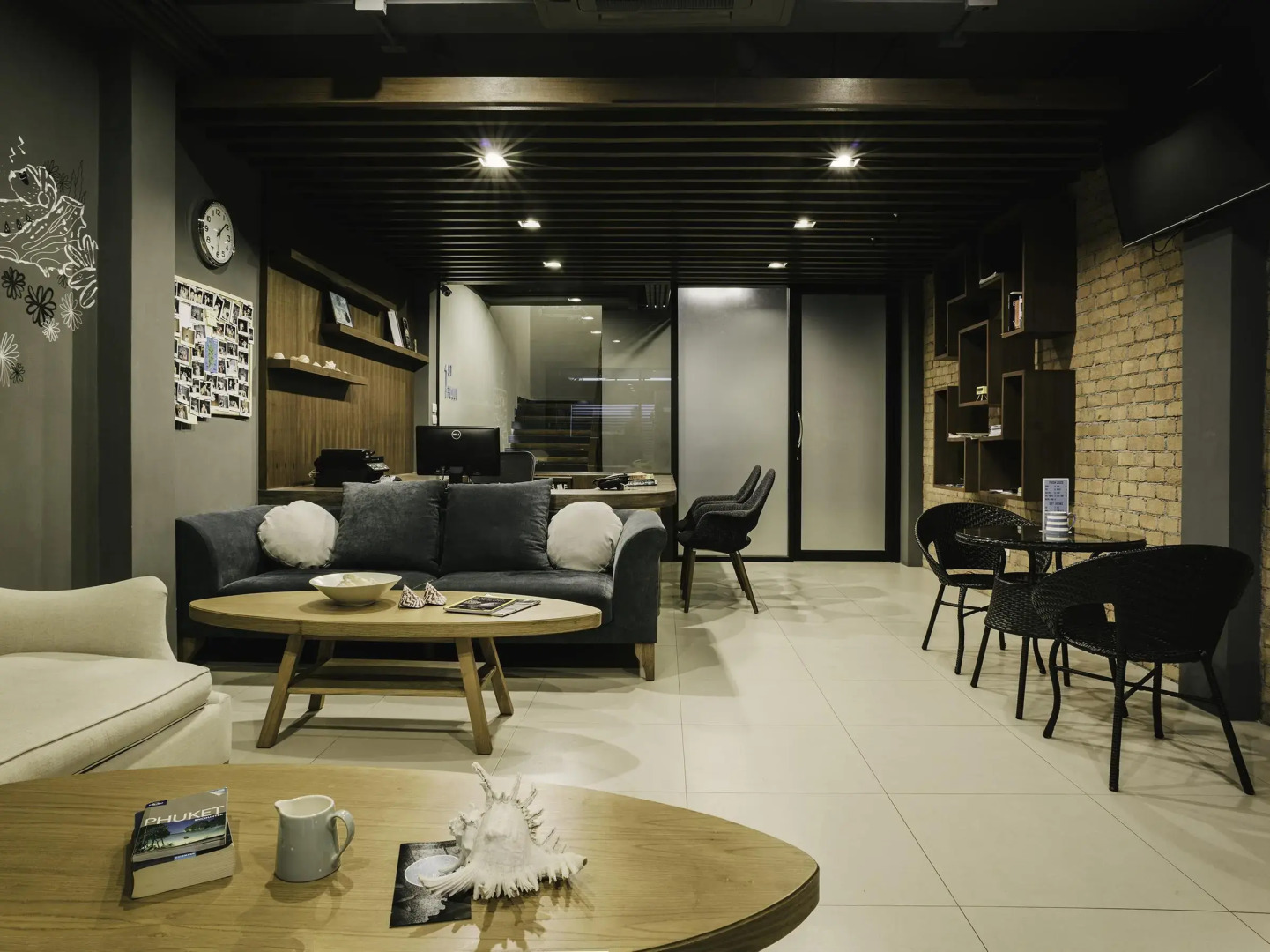 TIRAS Patong Beach Hotel