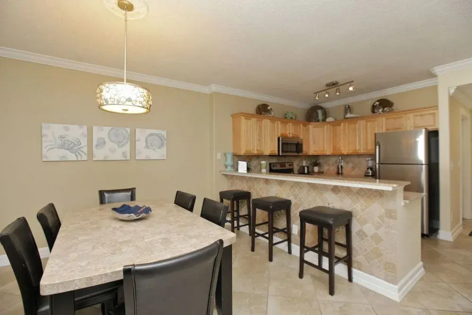 Tropic Winds Condominium