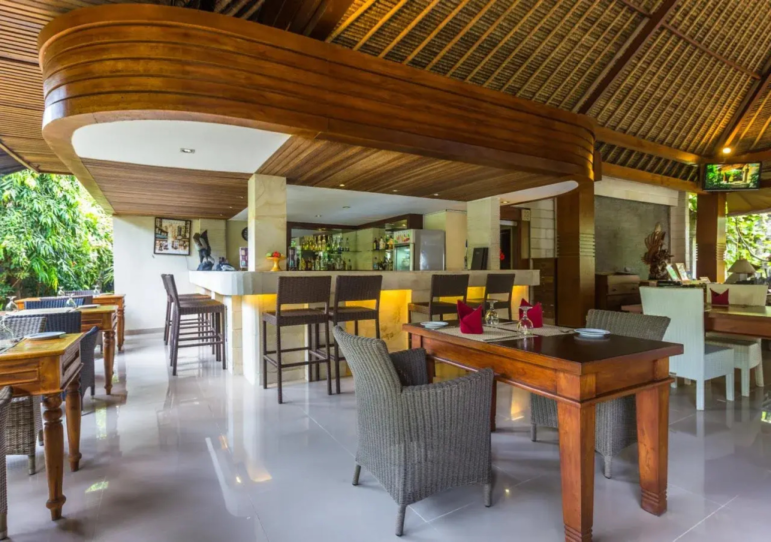 Tonys Villas & Resort