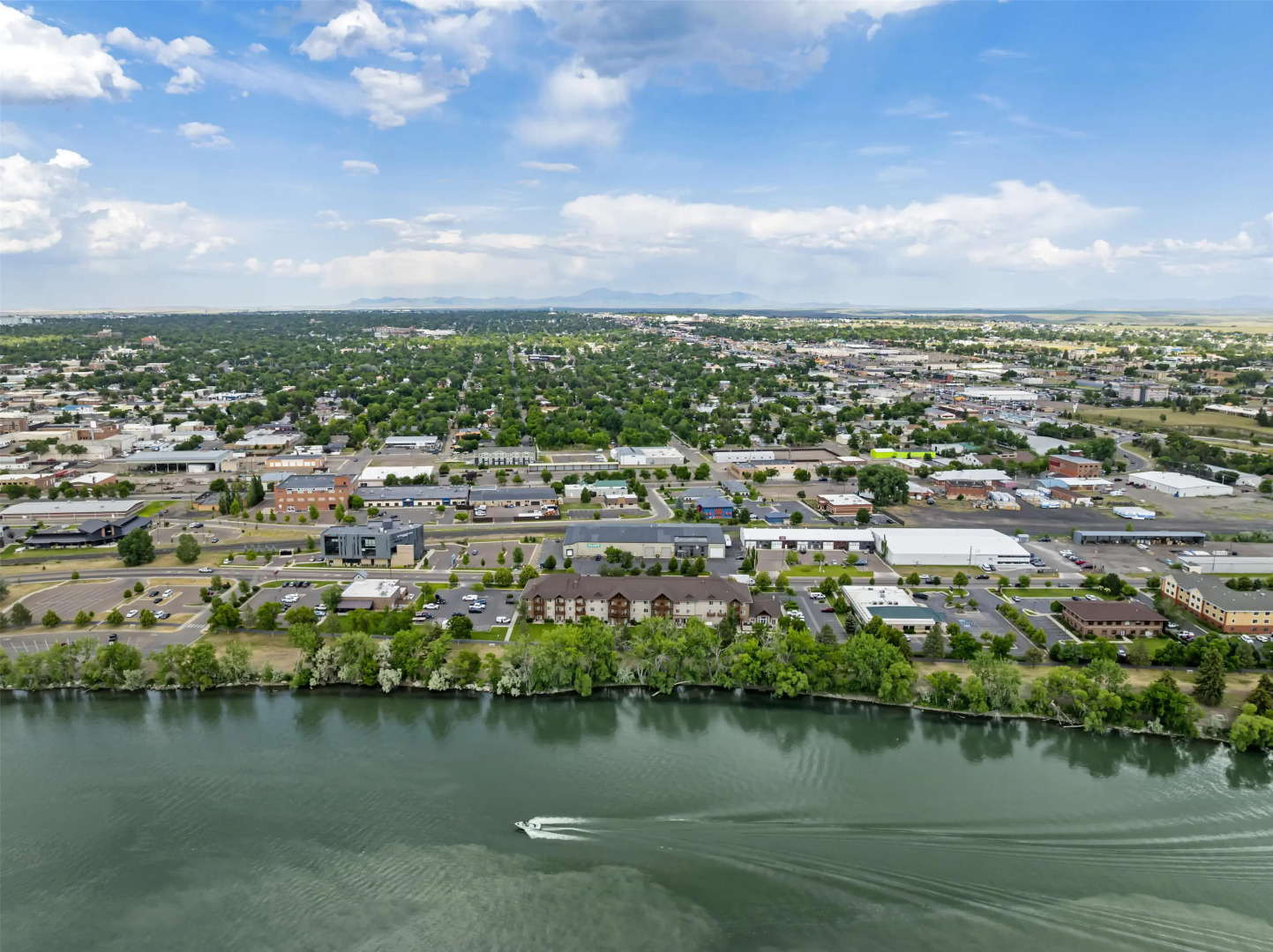 Best Western Plus Riverfront Hotel & Suites