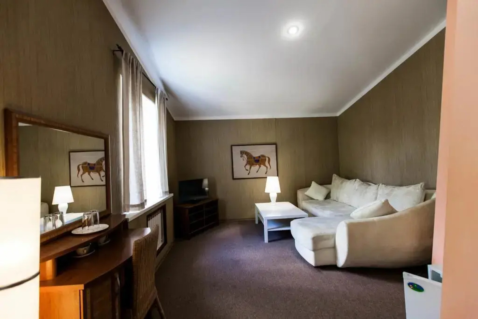 Gostinichniy kompleks Abramtsevo