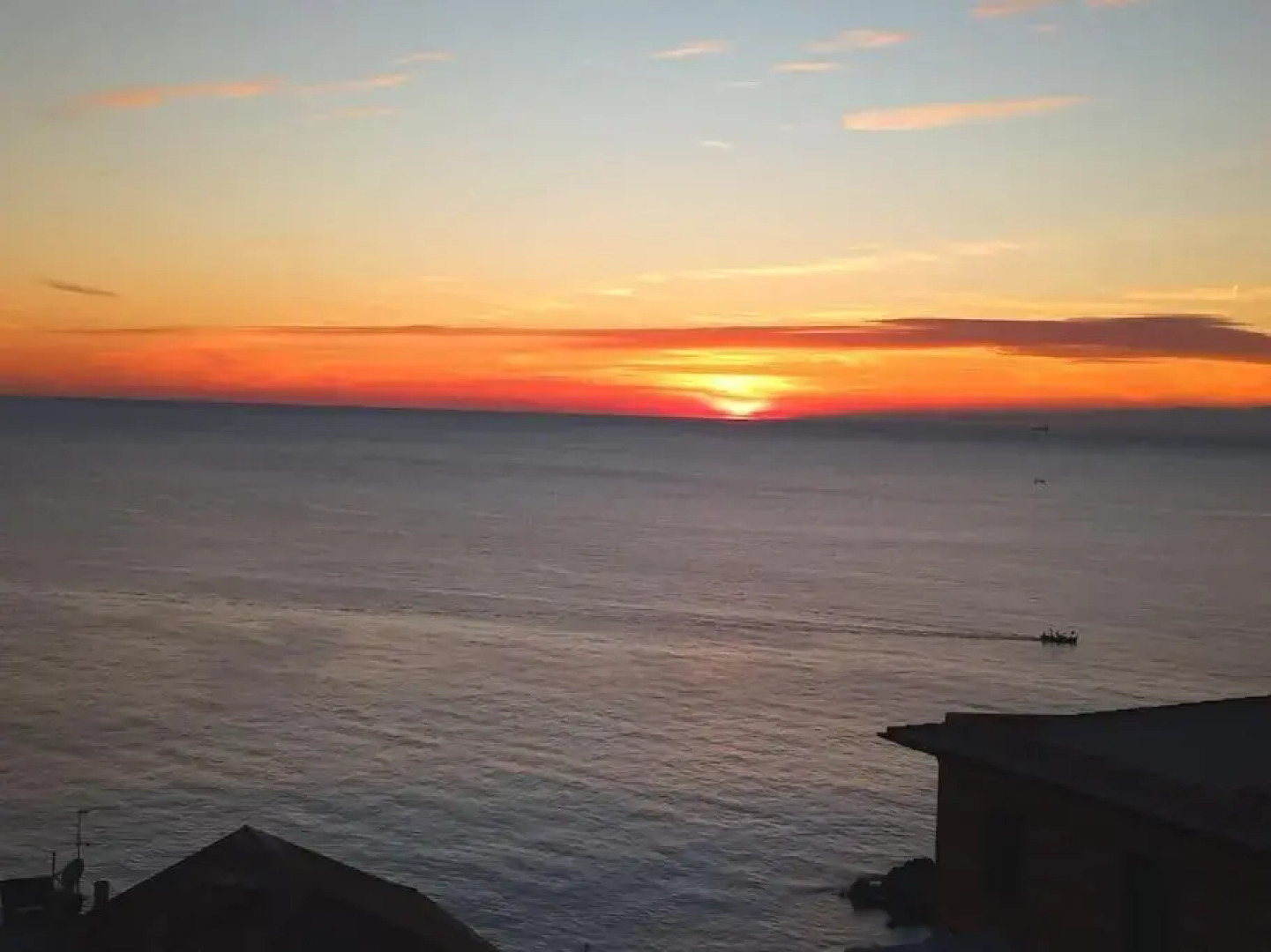 Rose Attico magnifica vista mare parcheggio privato 2 minuti dalla spiaggia