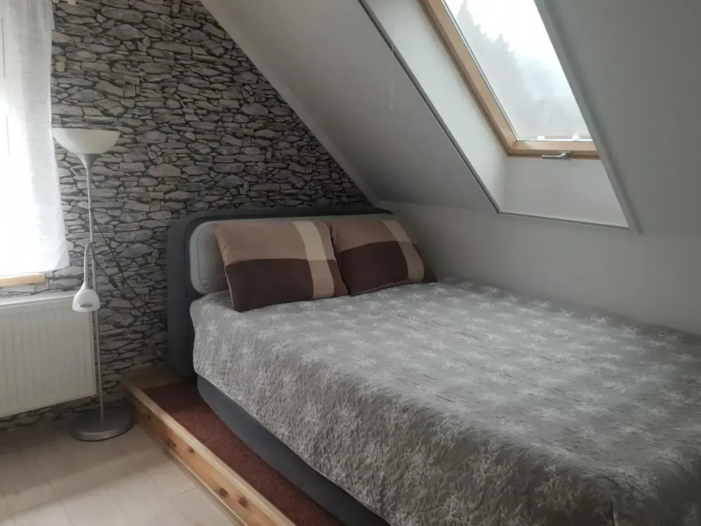 Szurke Vendeghaz Balatonkenesen