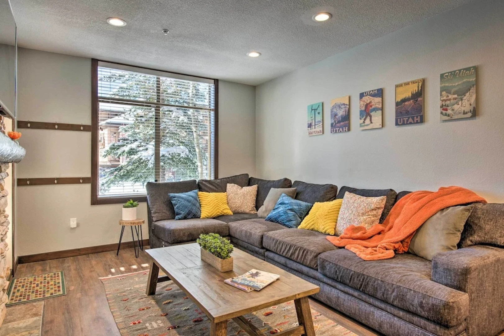 Solitude Mountain Slopeside Ski Condo w/ Hot Tub!
