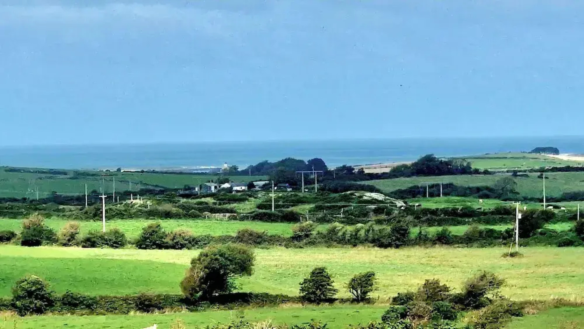 Seaside Bliss Retreat - 5 Bedroom House