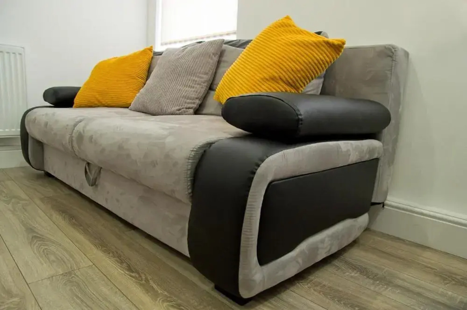 Remarkable 2-bed Apartment in Chelmsford