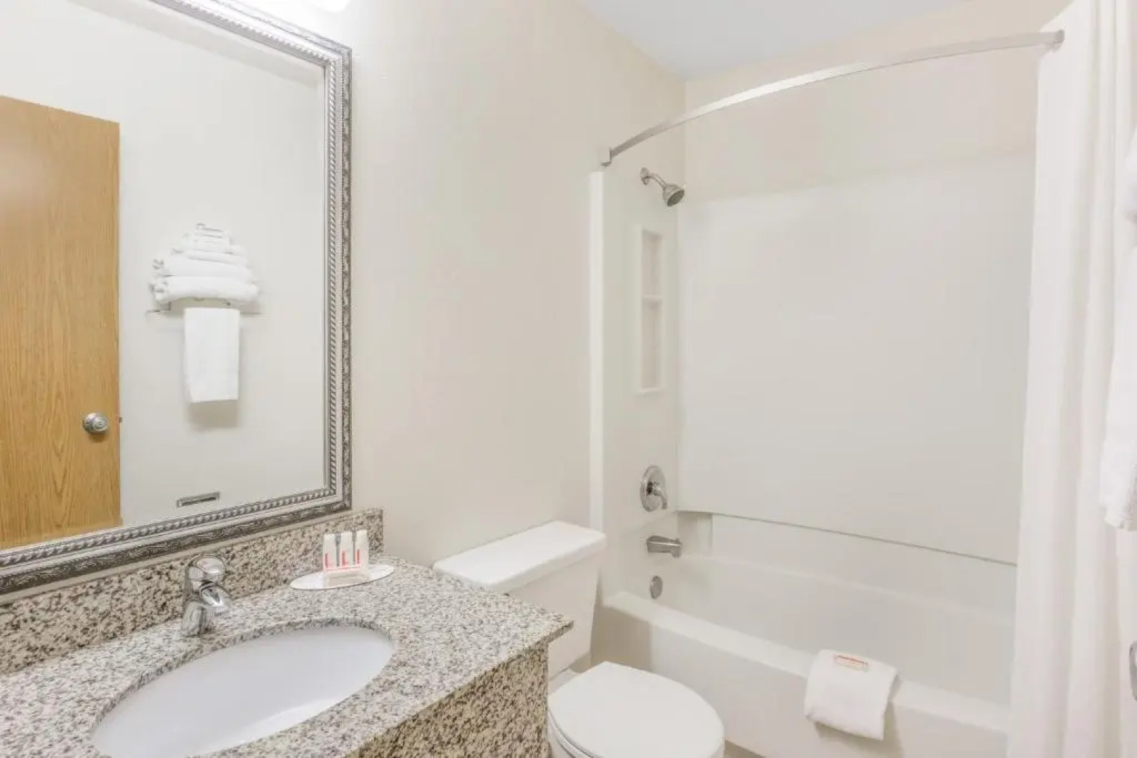 Super 8 by Wyndham Grants Pass