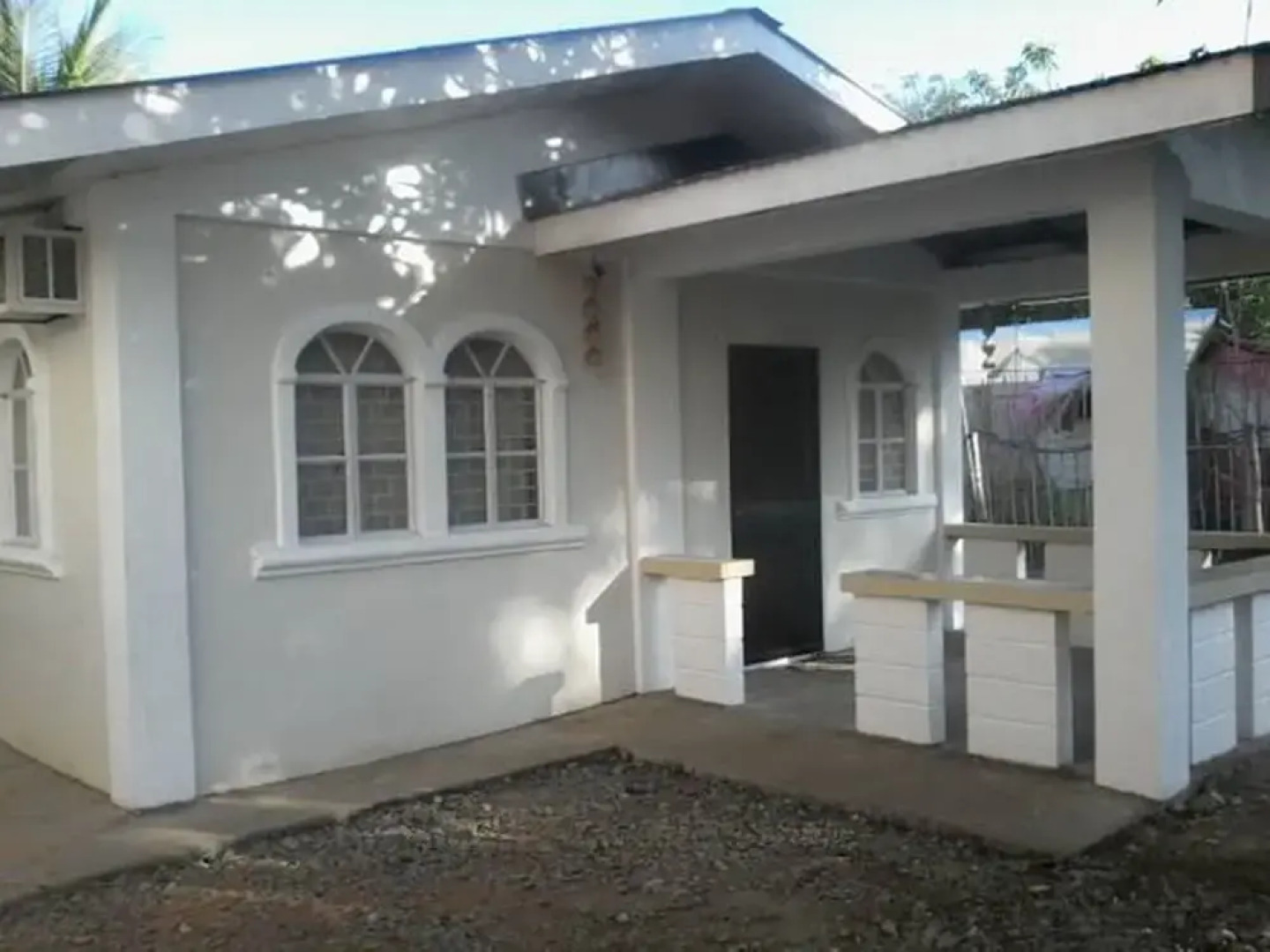 Czarina Transient House