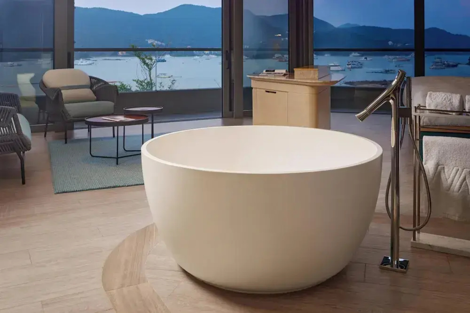 WM Hotel Hong Kong, Vignette Collection by IHG