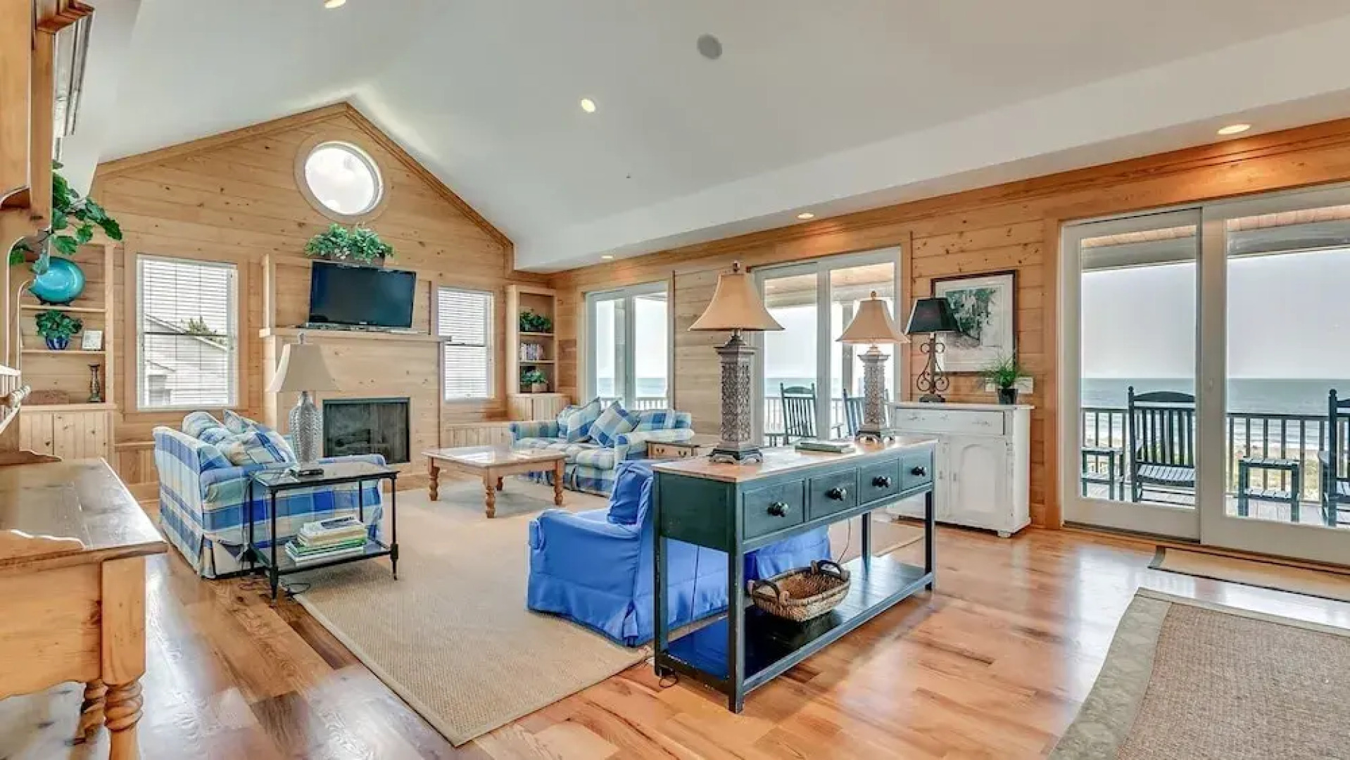 Spectacular Oceanfront Home Located On North Litchfields Peaceful And Pristine Beaches. 6 Bedroom Home by Peace Vacations