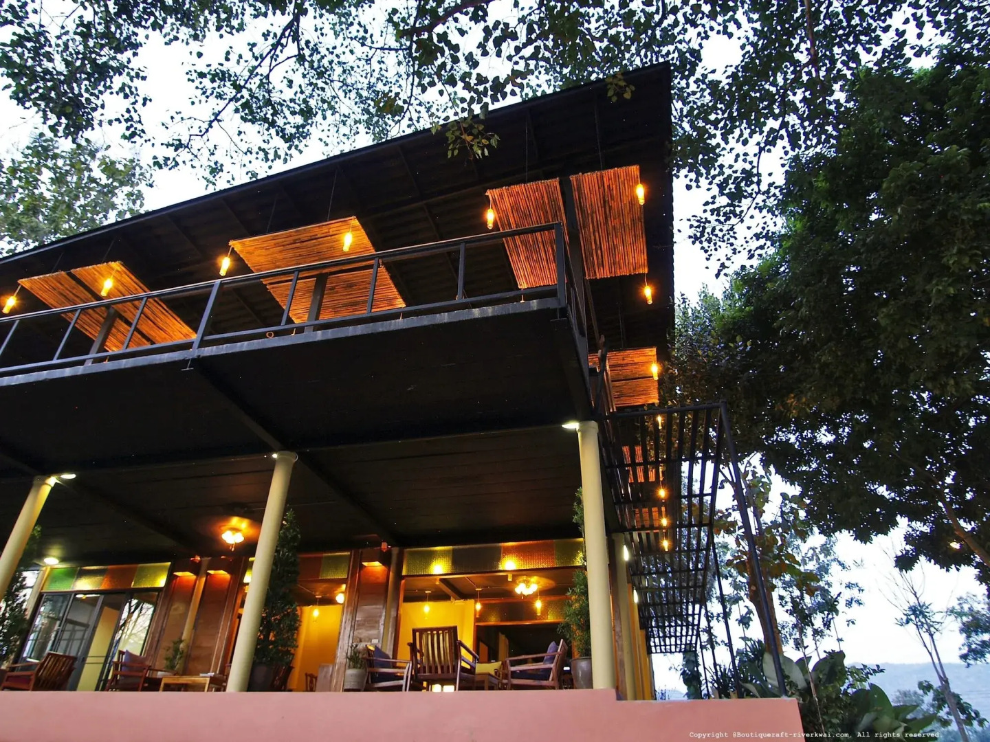 Boutique Raft Resort