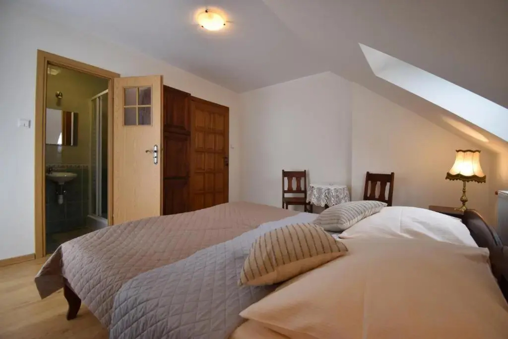 Pokoje Gościnne Na Skraju Puszczy