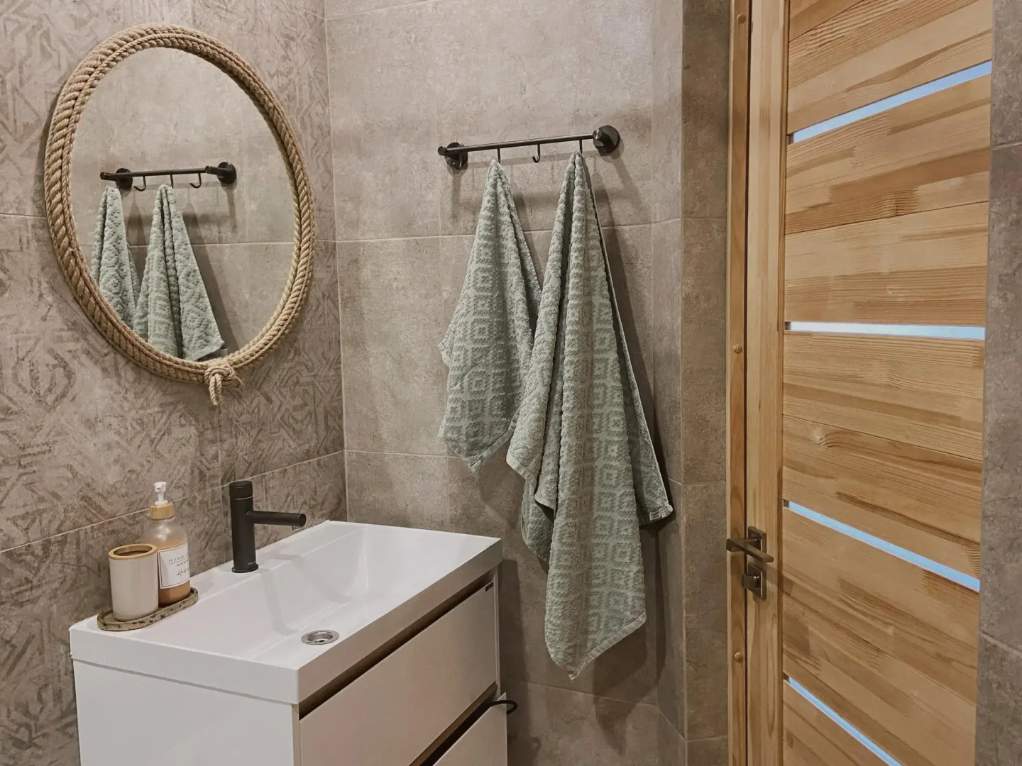 Neutrino (Нейтрино)